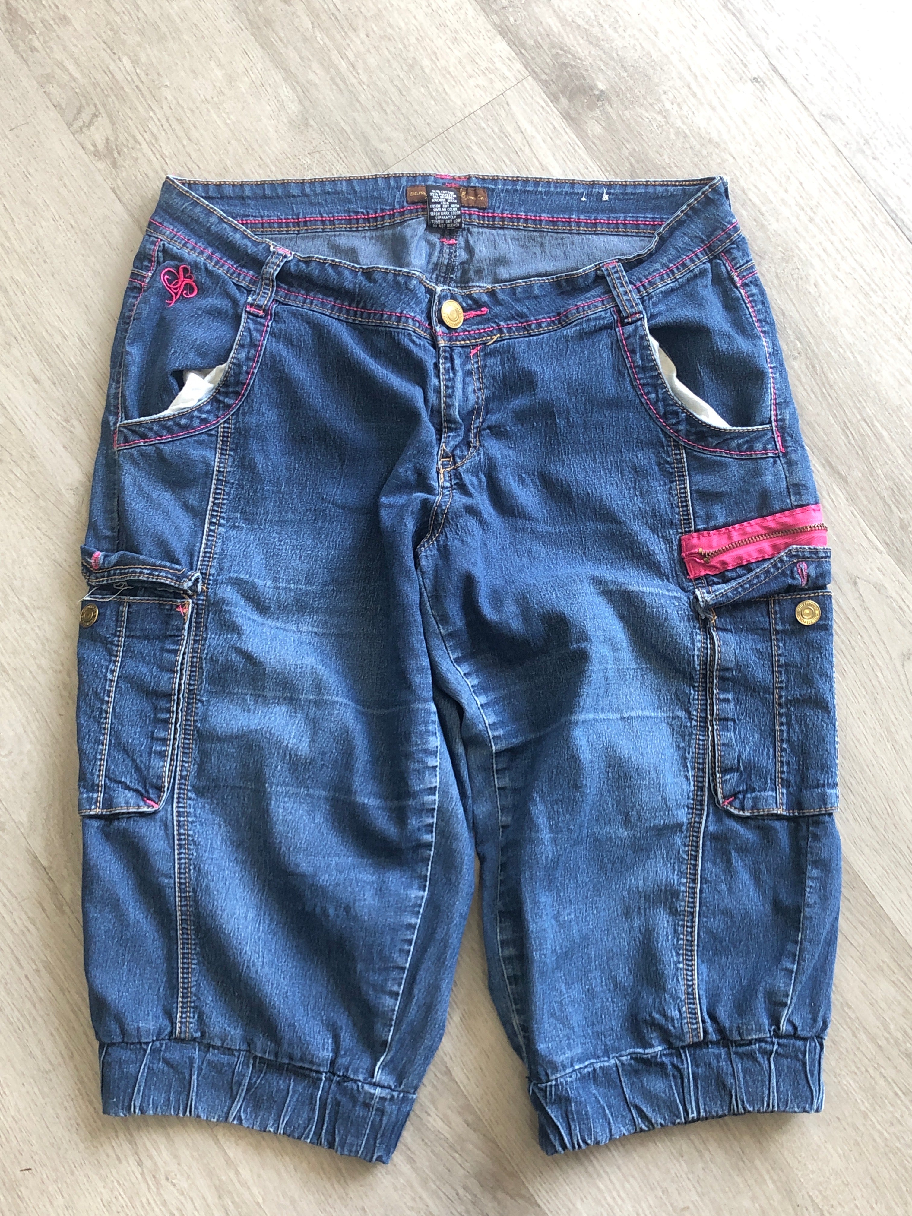 Y2K Women’s Southpole Cargo Jorts