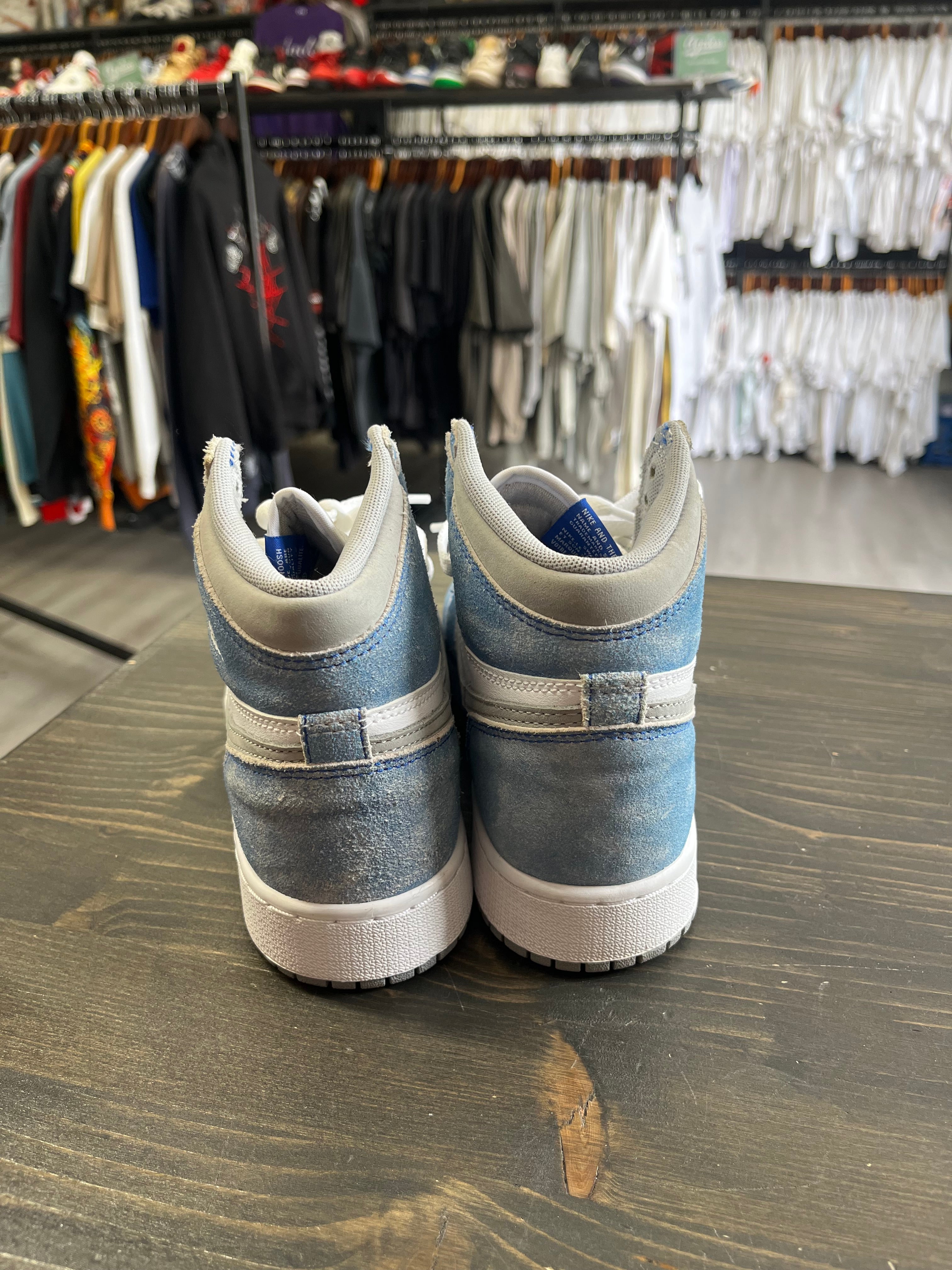 Pre Owned Nike Air Jordan 1 Retro High OG Hyper Royal (GS)
