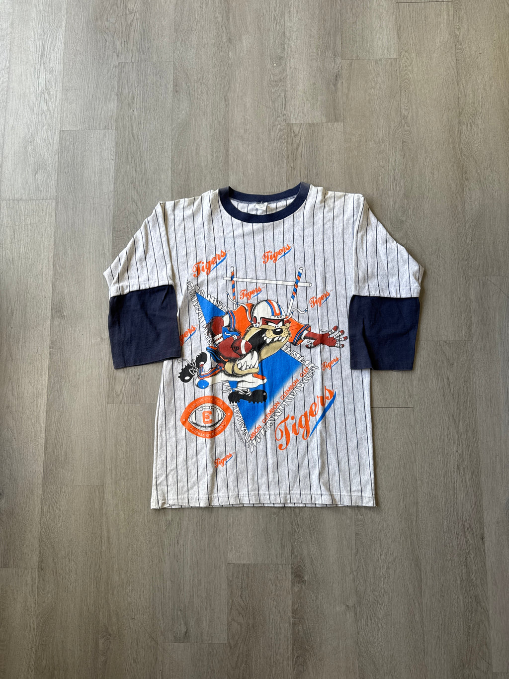 Vintage 1994 Warner Bros Taz University Of Clemson Tigers Raglan Pin Stripe Football Tee