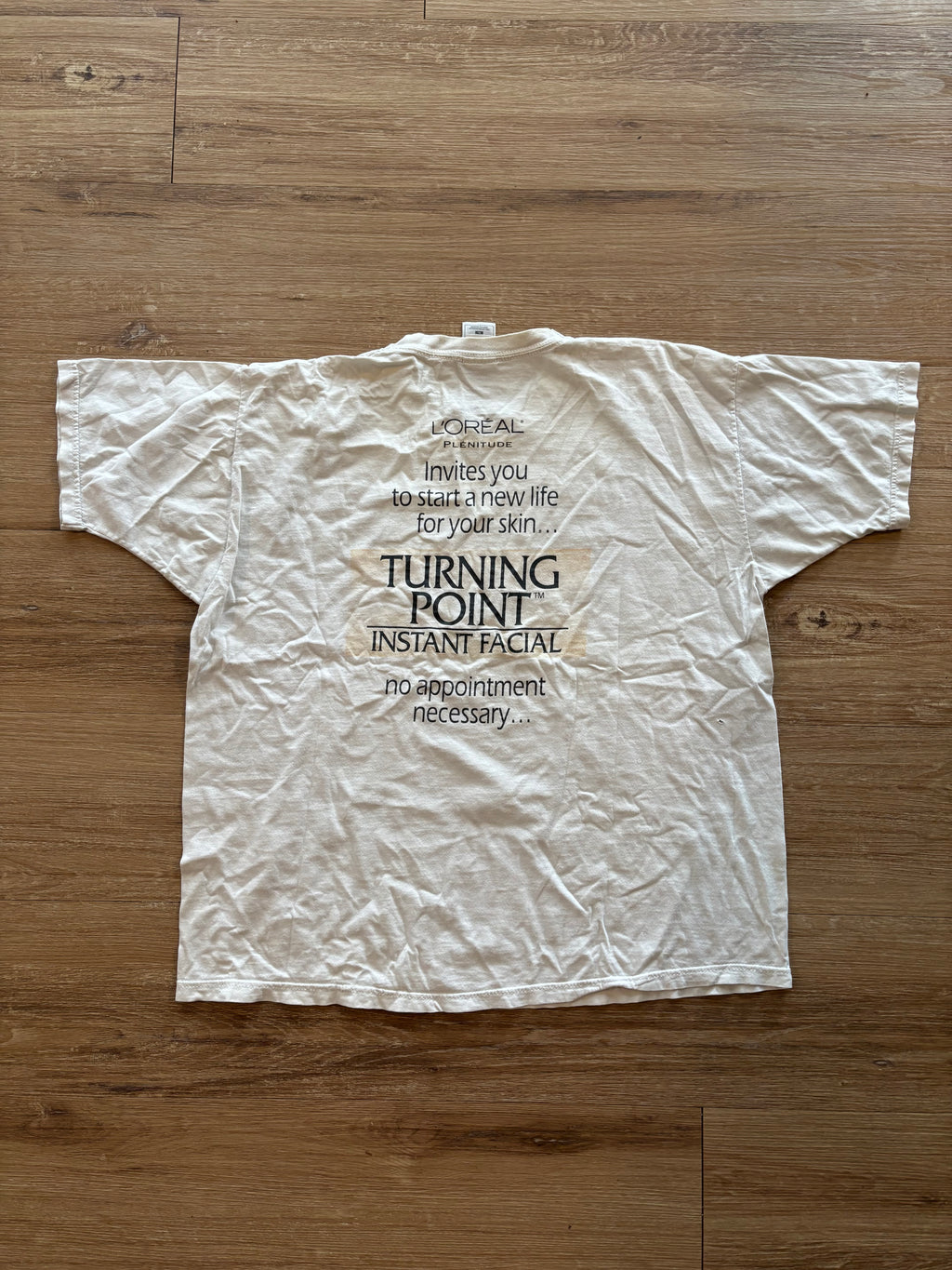 Vintage 90s L'Oréal Paris Because You're Worth It Tee