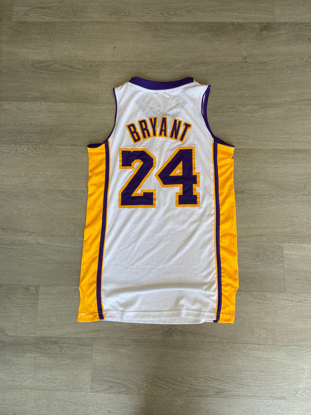 Vintage Adidas NBA Los Angeles Lakers Kobe Bryant Jersey