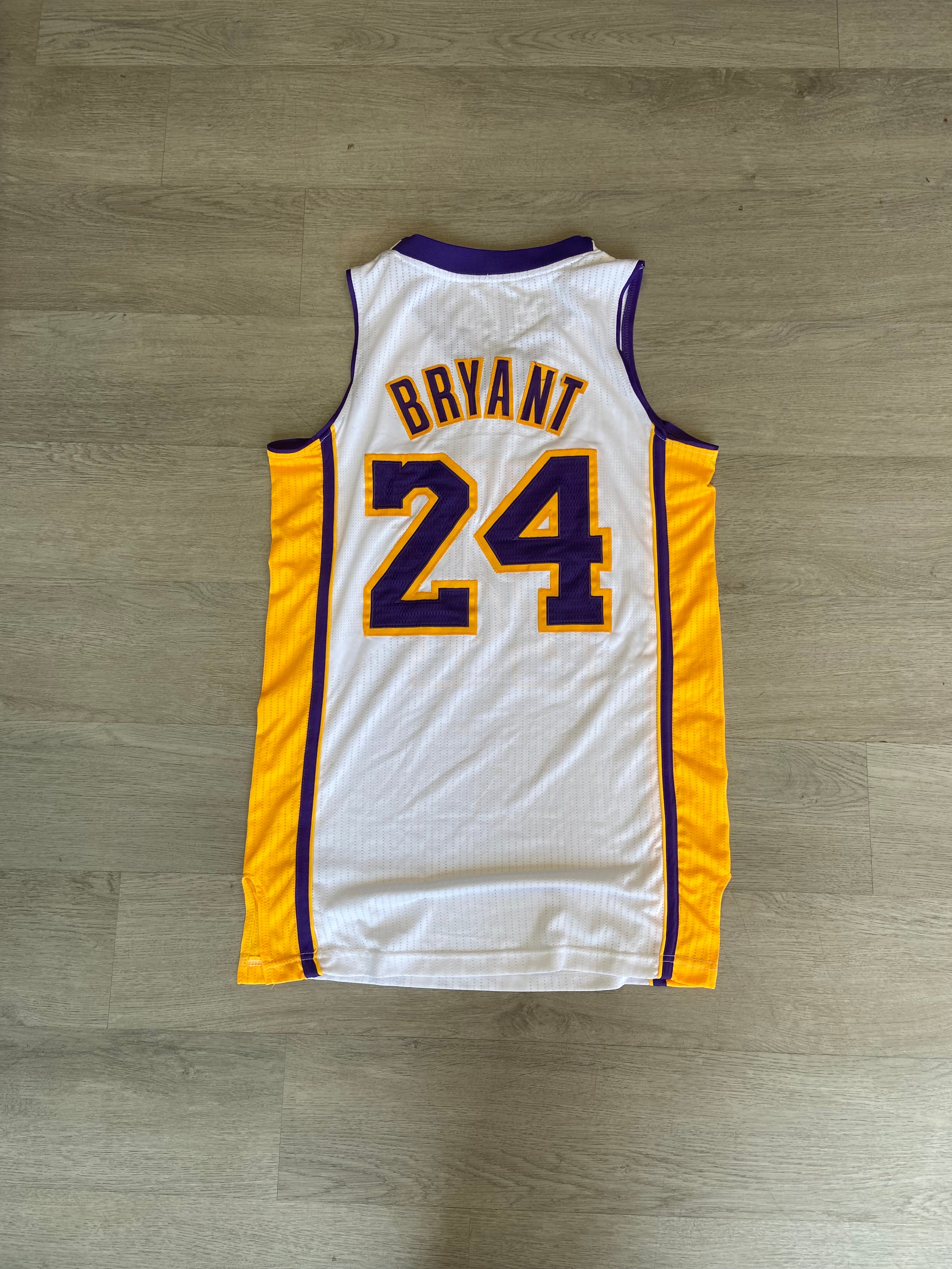 Vintage Adidas NBA Los Angeles Lakers Kobe Bryant Jersey