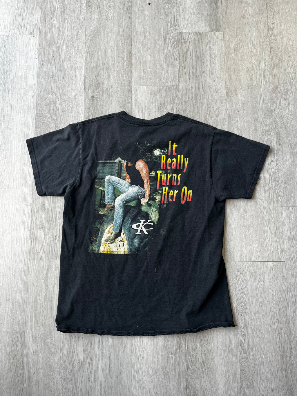 Vintage Kenny Chesney Tractor Tee