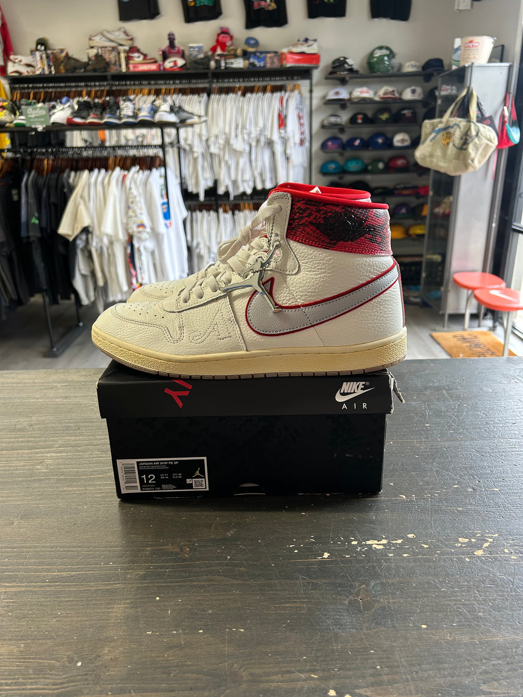 Pre-Owned Nike Jordan Air Ship PE SP Awake NY