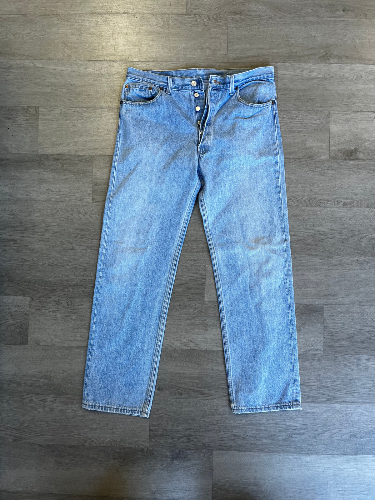 Classic Levi's 501 Original Fit Jeans