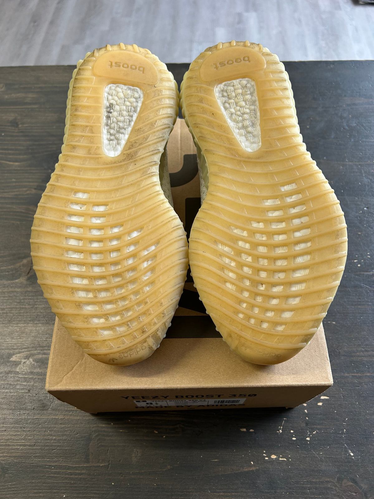 Pre-Owned Adidas Yeezy Boost 350 V2 Light