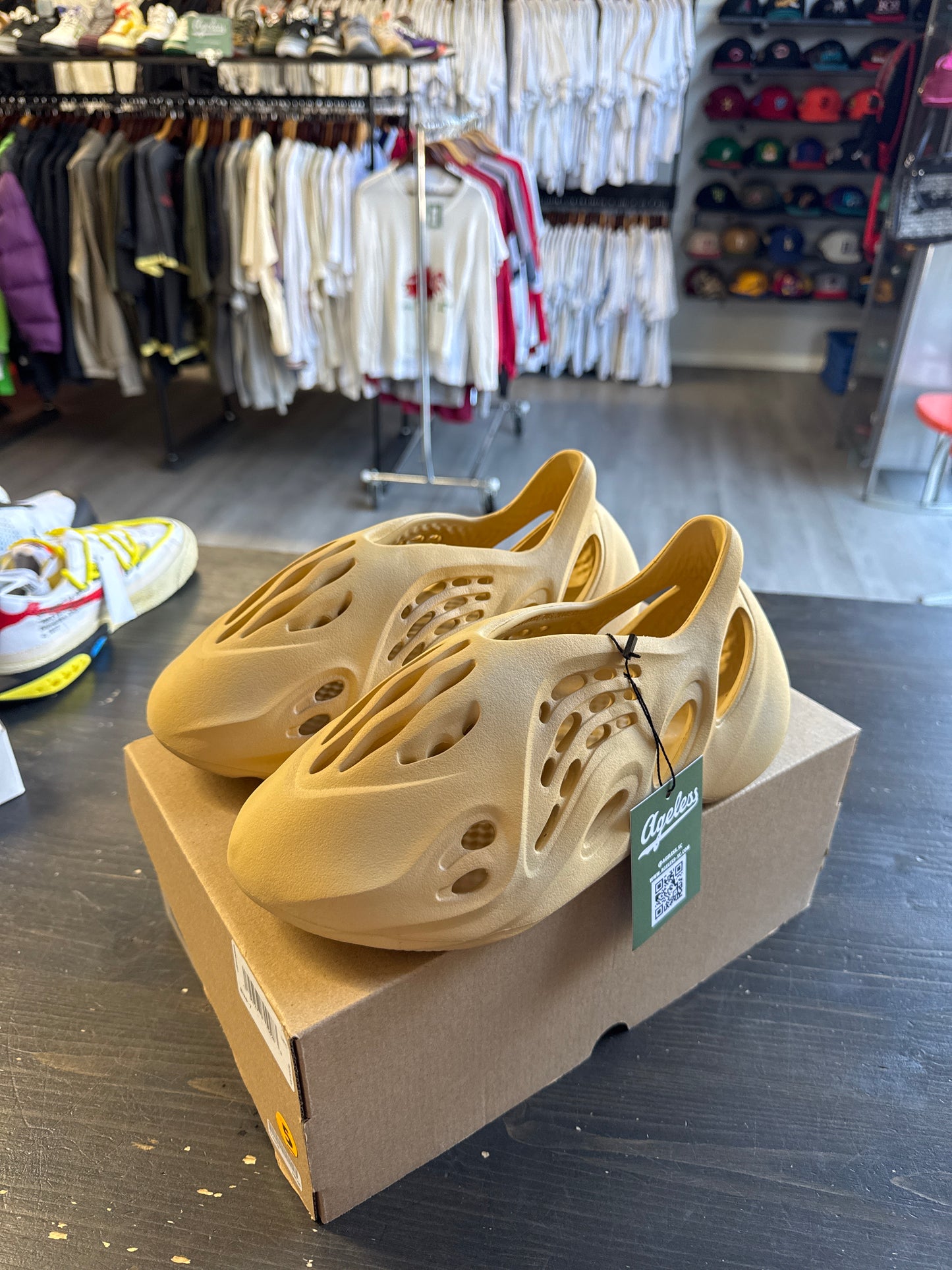 Pre-owned Adidas Yeezy Foam Rnnr Desert Sand