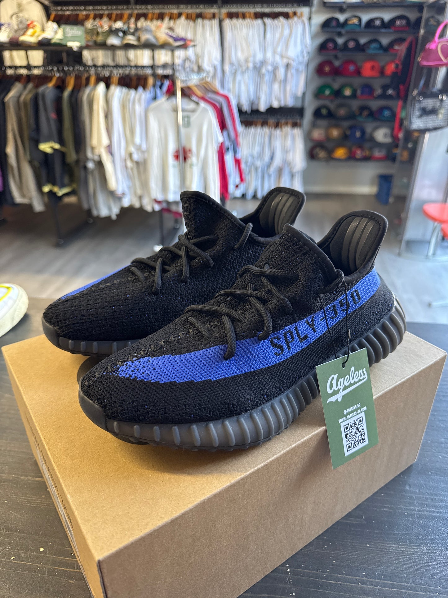 Pre-owned Adidas Yeezy Boost 350 V2 Dazzling Blue