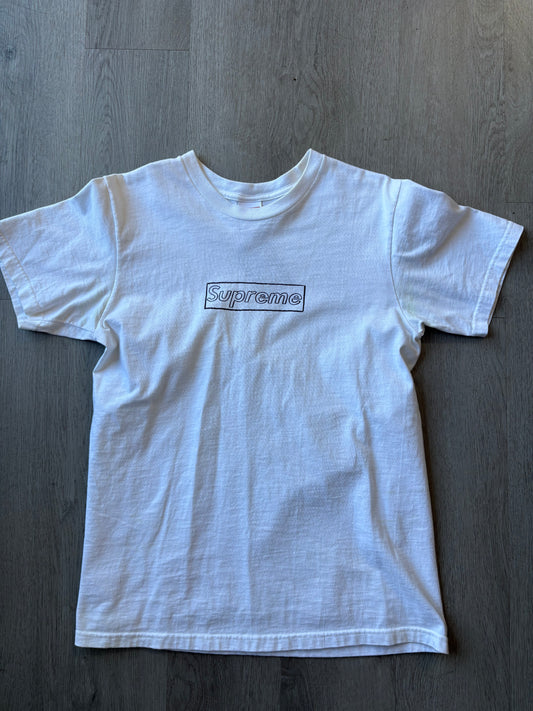 Supreme x KAWS Chalk Logo Tee