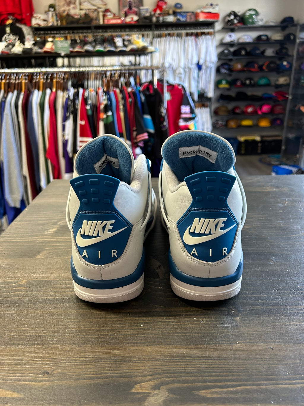 Pre-Owned Jordan 4 Retro Military Blue (2024)