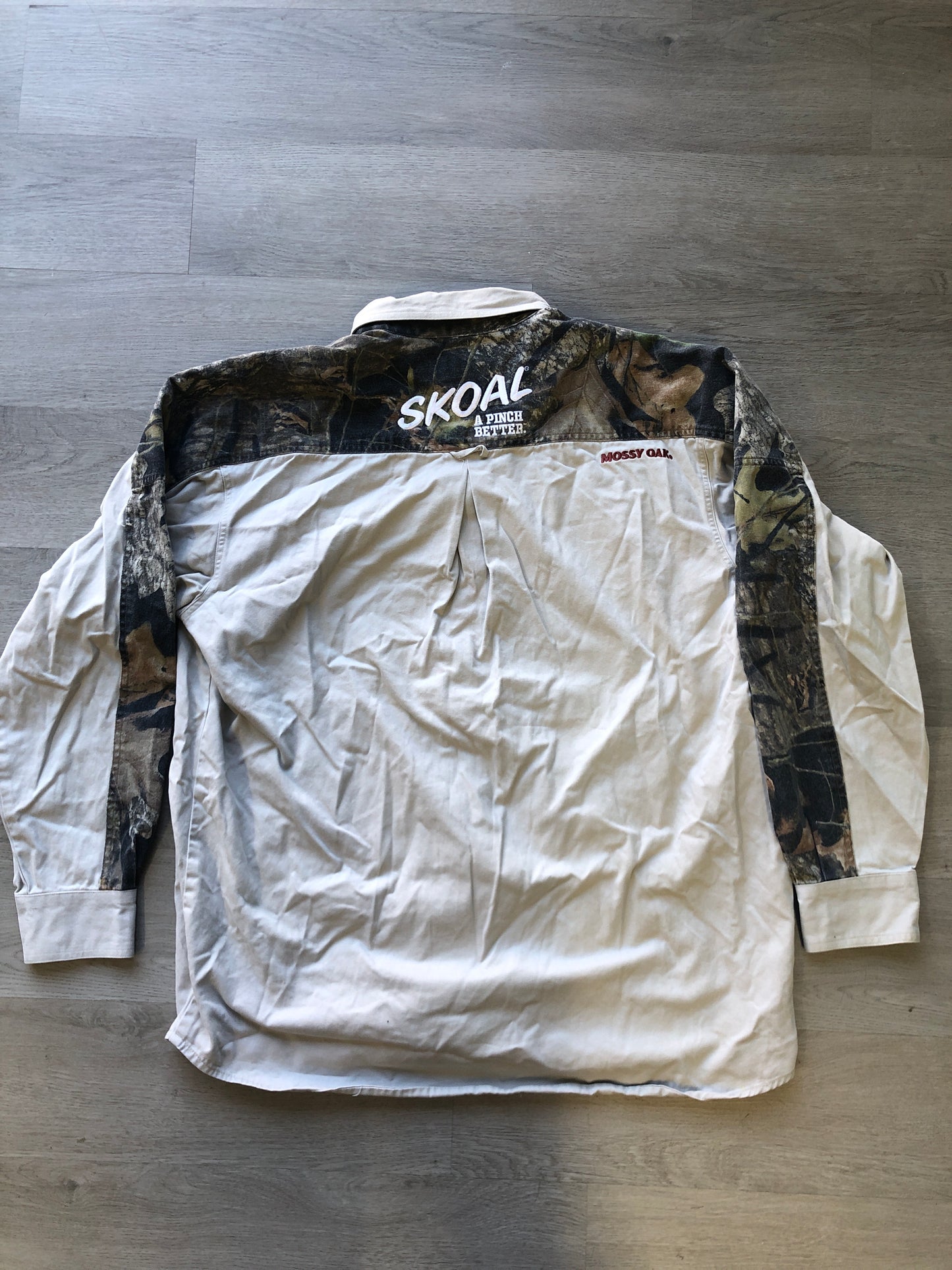 Vintage Skoal Camo Button Up