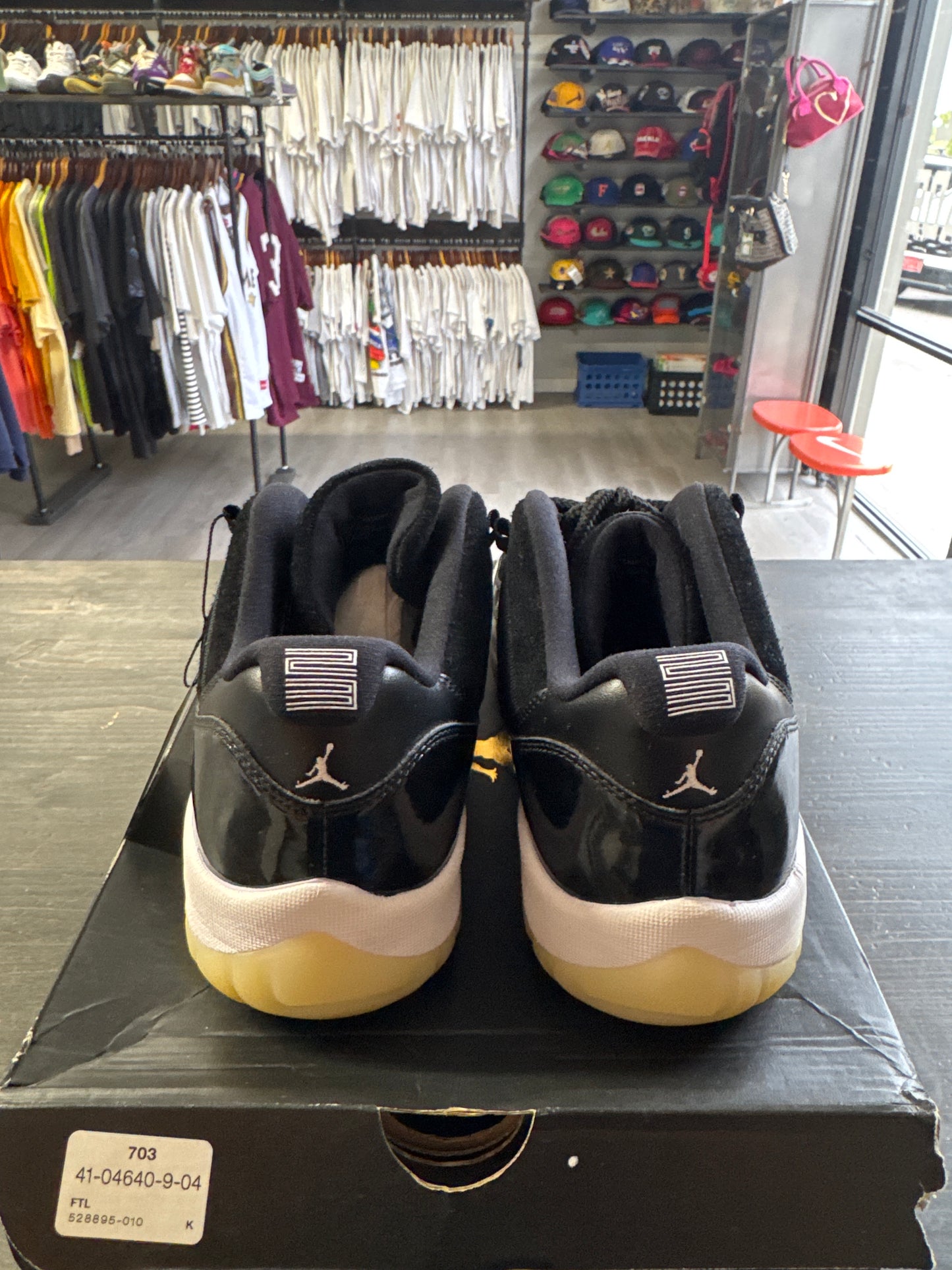 Pre-owned Jordan Retro 11 Low Barons
