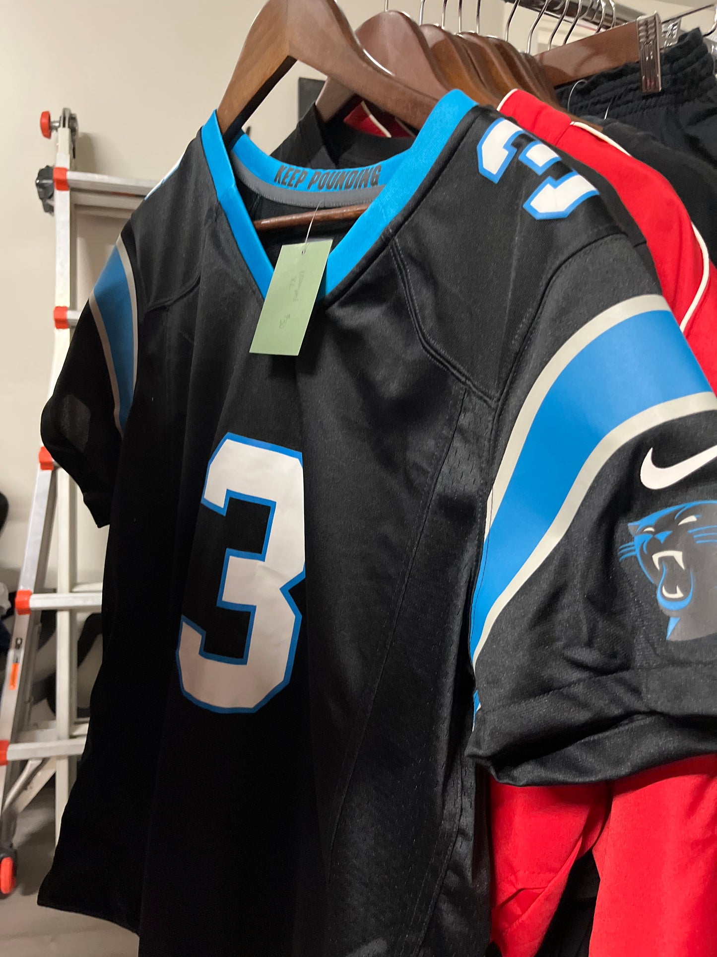 Women’s XL Carolina Panthers Charlotte Jersey