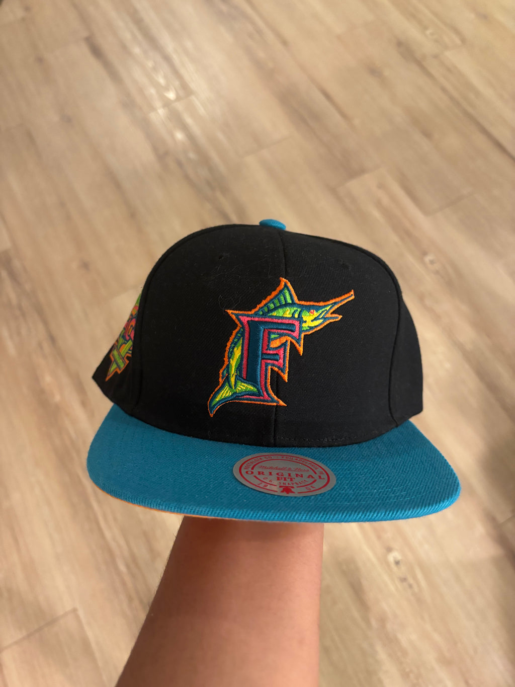 Mitchell & Ness Classic Florida Marlins SnapBack