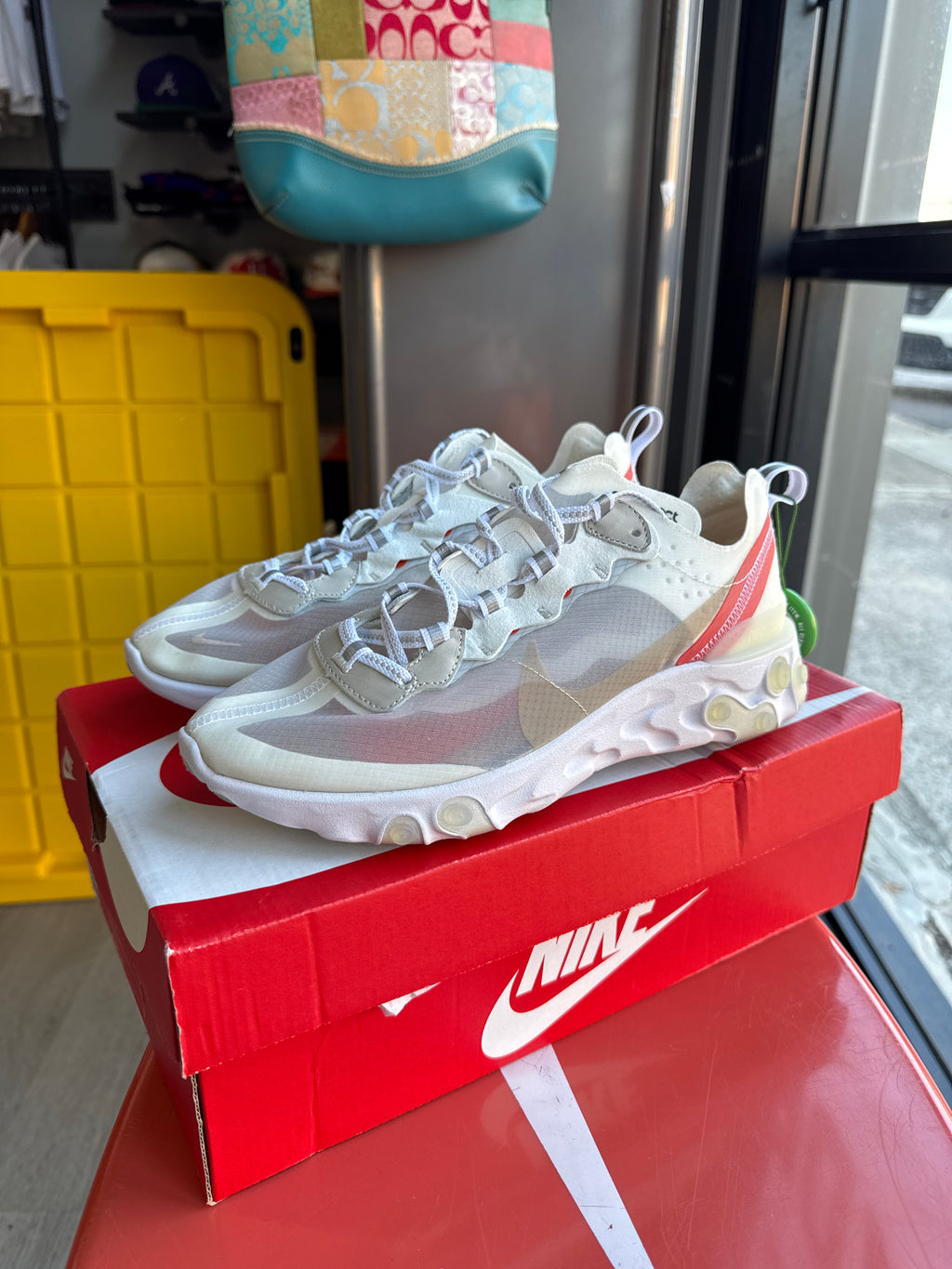 Nike React Element 87 Sail Light Bone