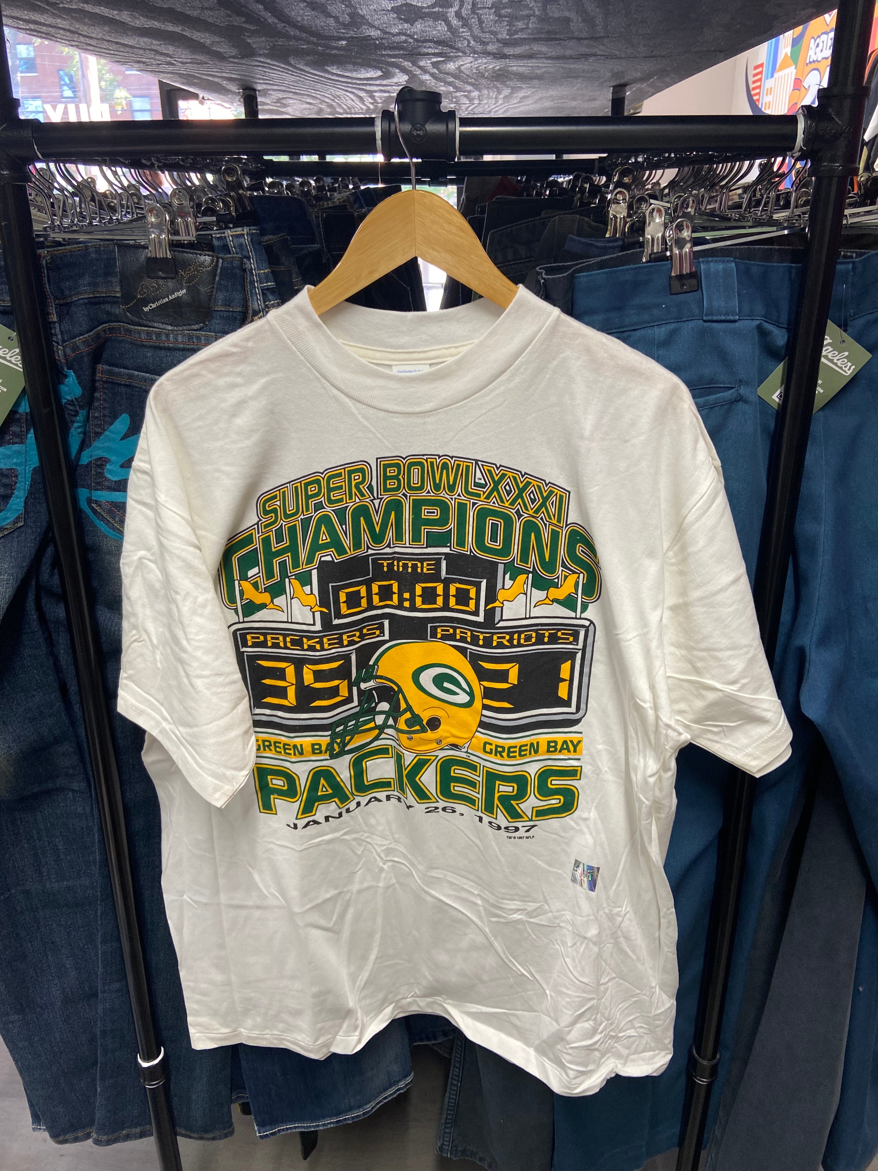 White 1997 Green Bay Packers Scoreboard Superbowl Champions Tee