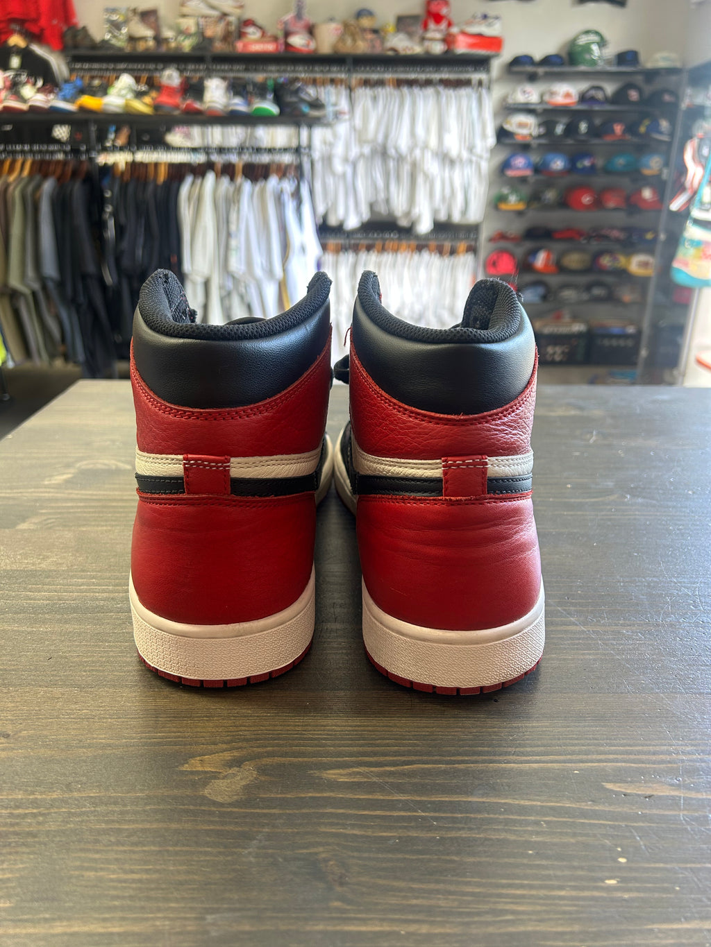 Pre-owned Jordan 1 Retro High Bred Toe