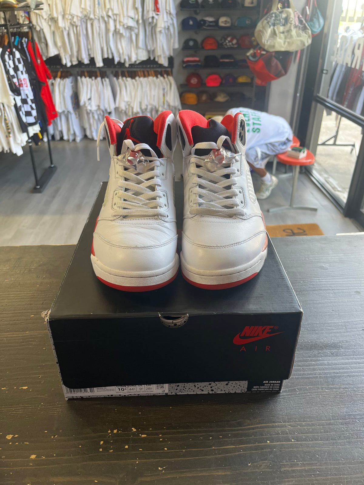 Pre-Owned Jordan 5 Retro Fire Red Black Tongue (2025)
