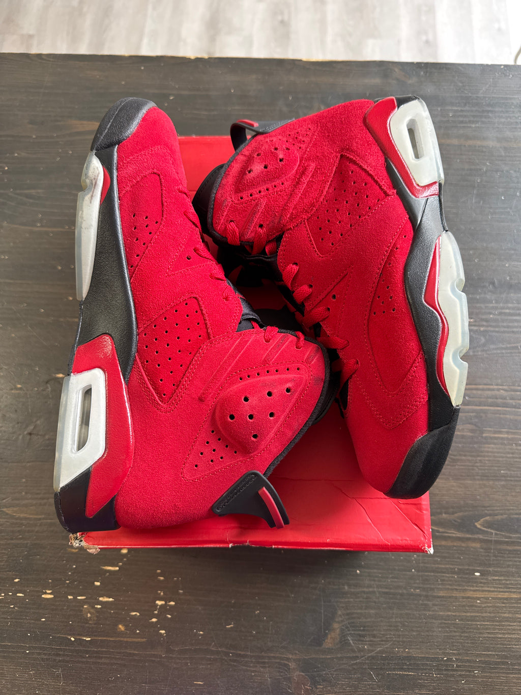 Pre-owned Jordan Retro 6 Toro Bravo