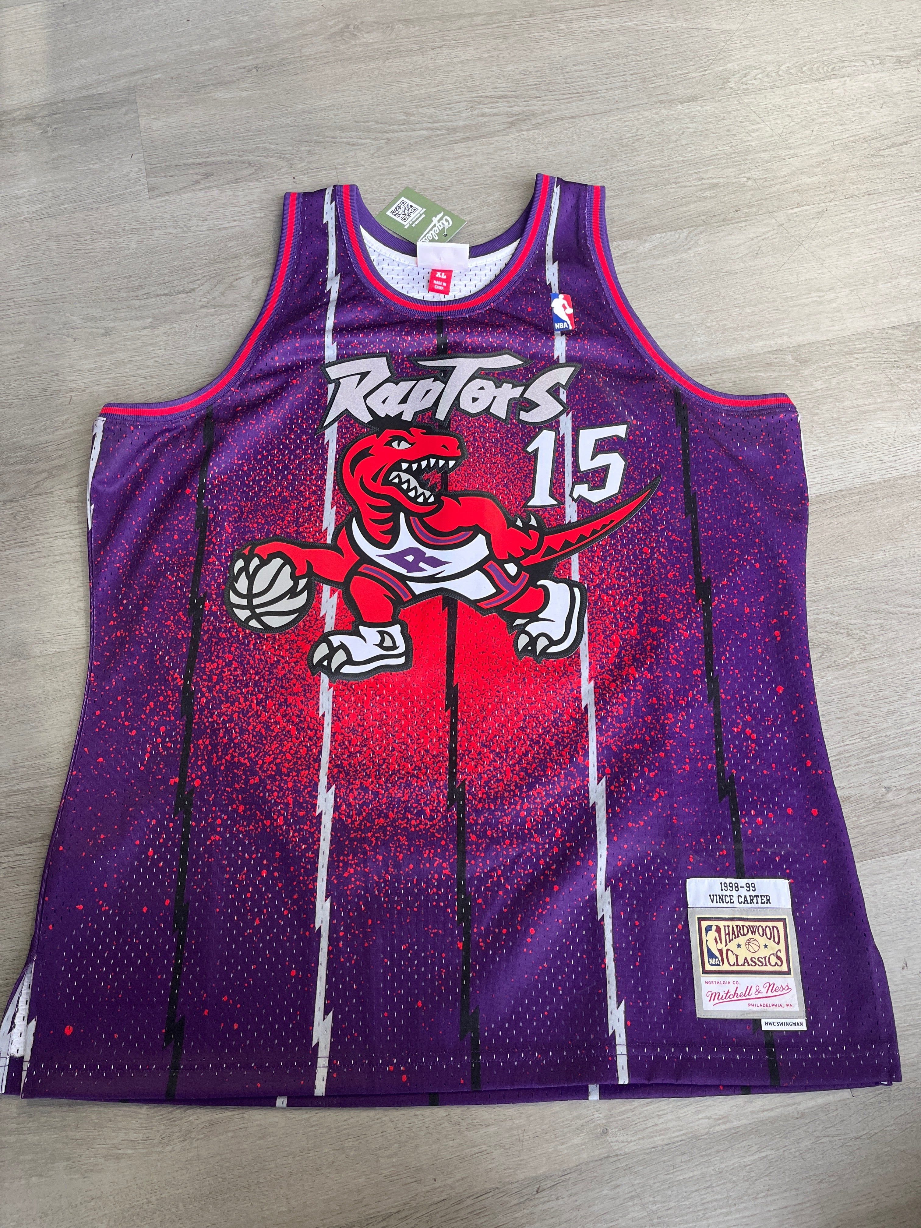 Mitchell & Ness Toronto Raptors Vince Carter Jersey
