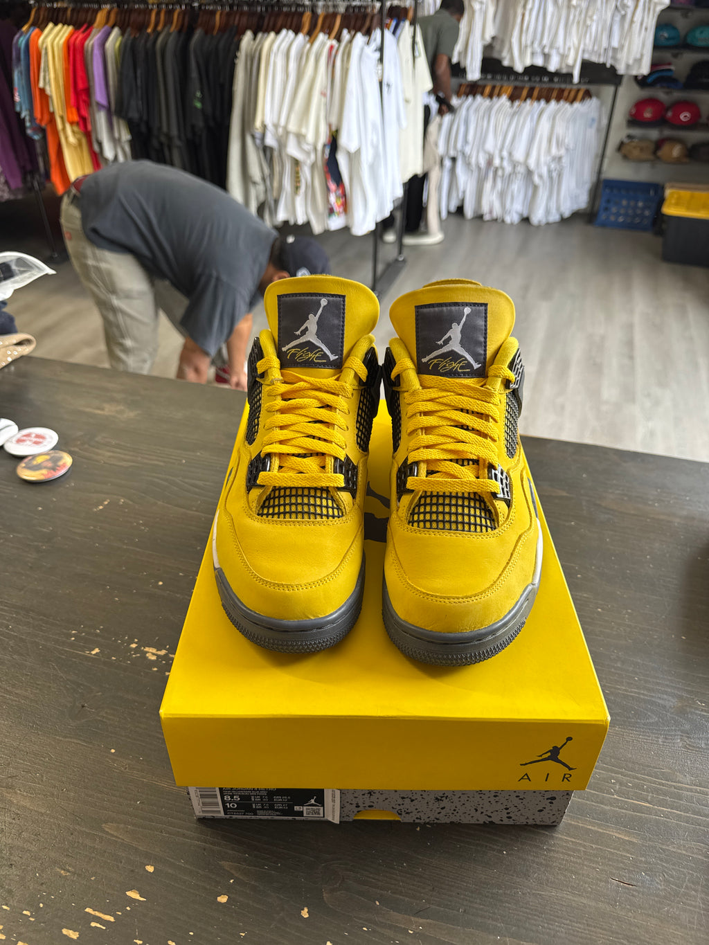 Pre-owned Jordan Retro 4 Lightning 2021