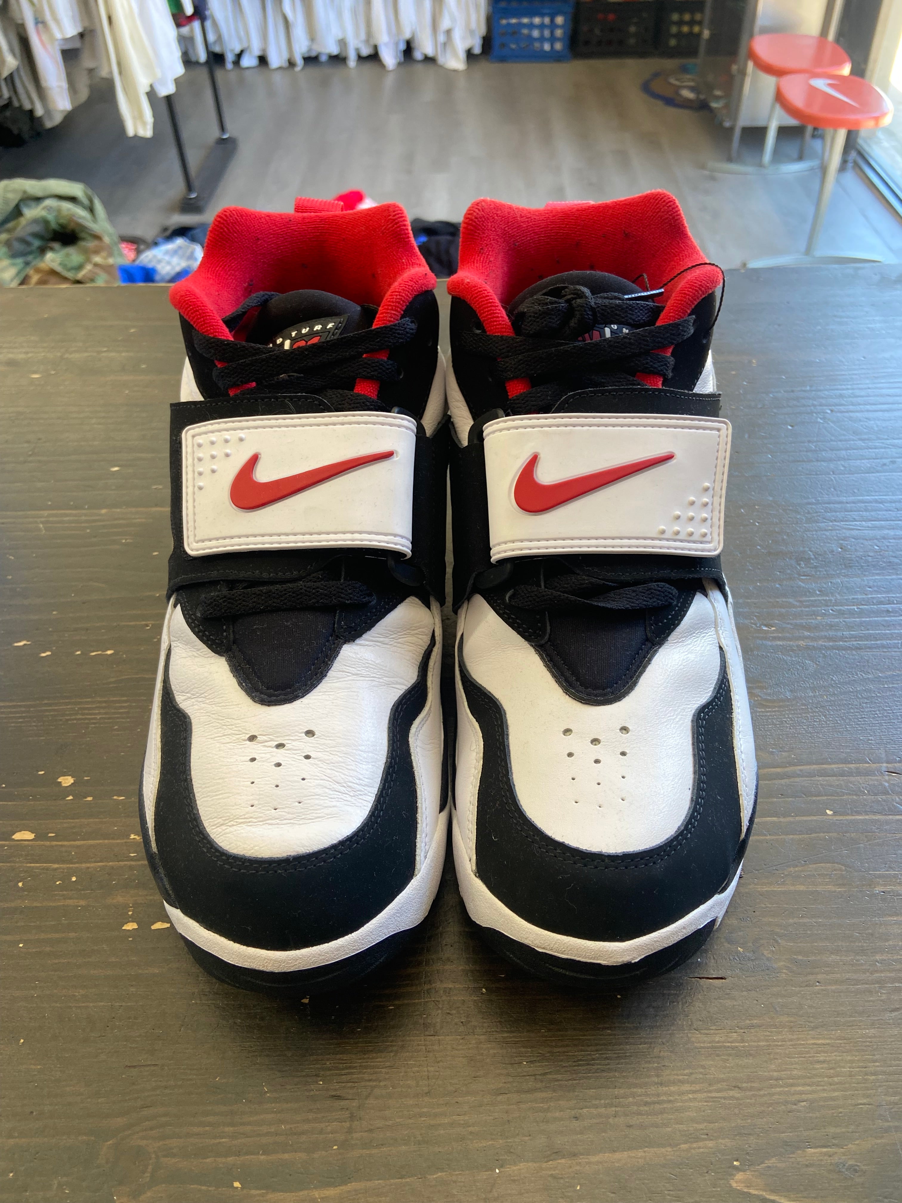 Pre-Owned Nike Air Diamond Turf 49ers (2025)