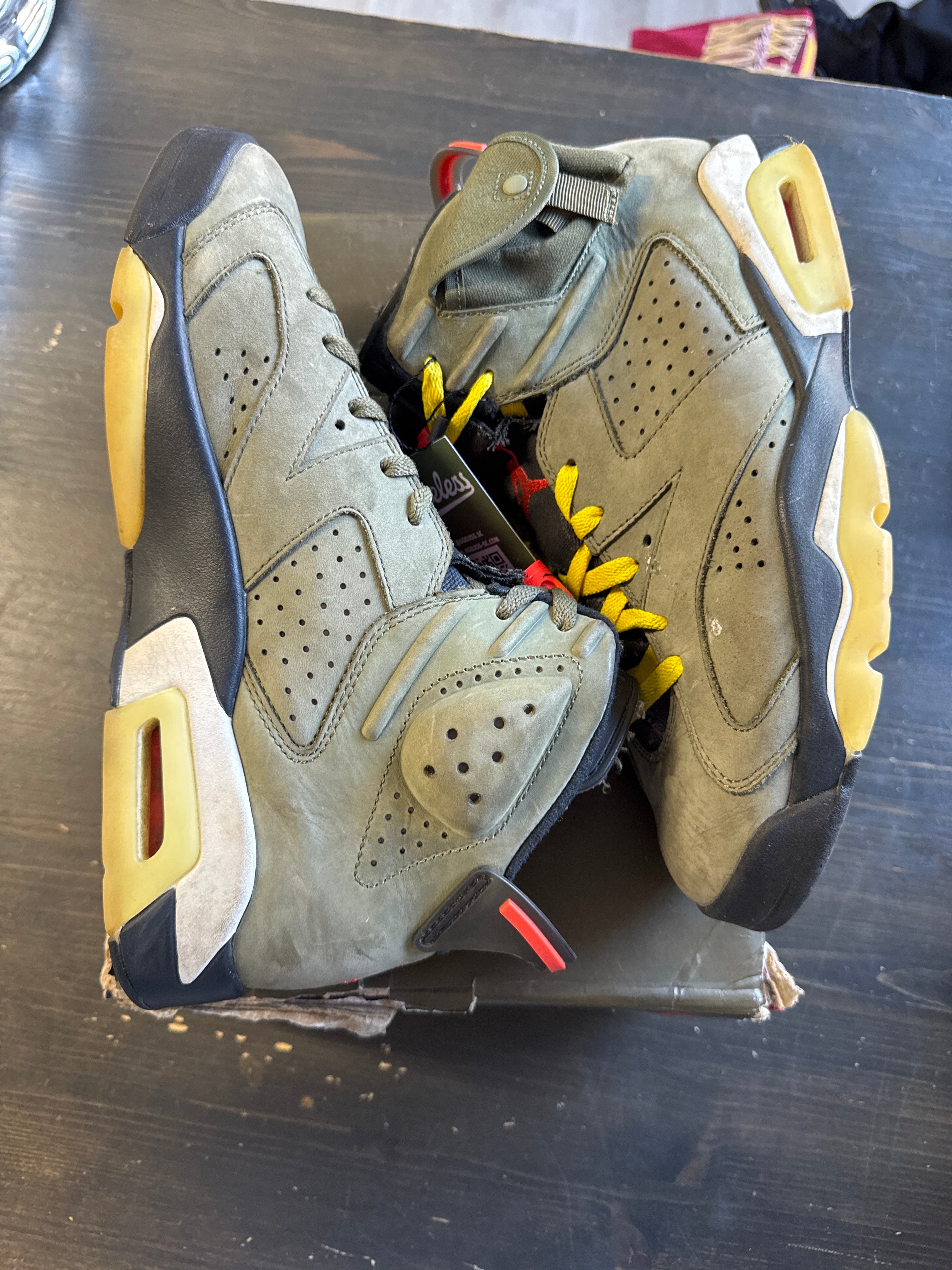 Pre-owned Jordan Retro 6 Travis Scott