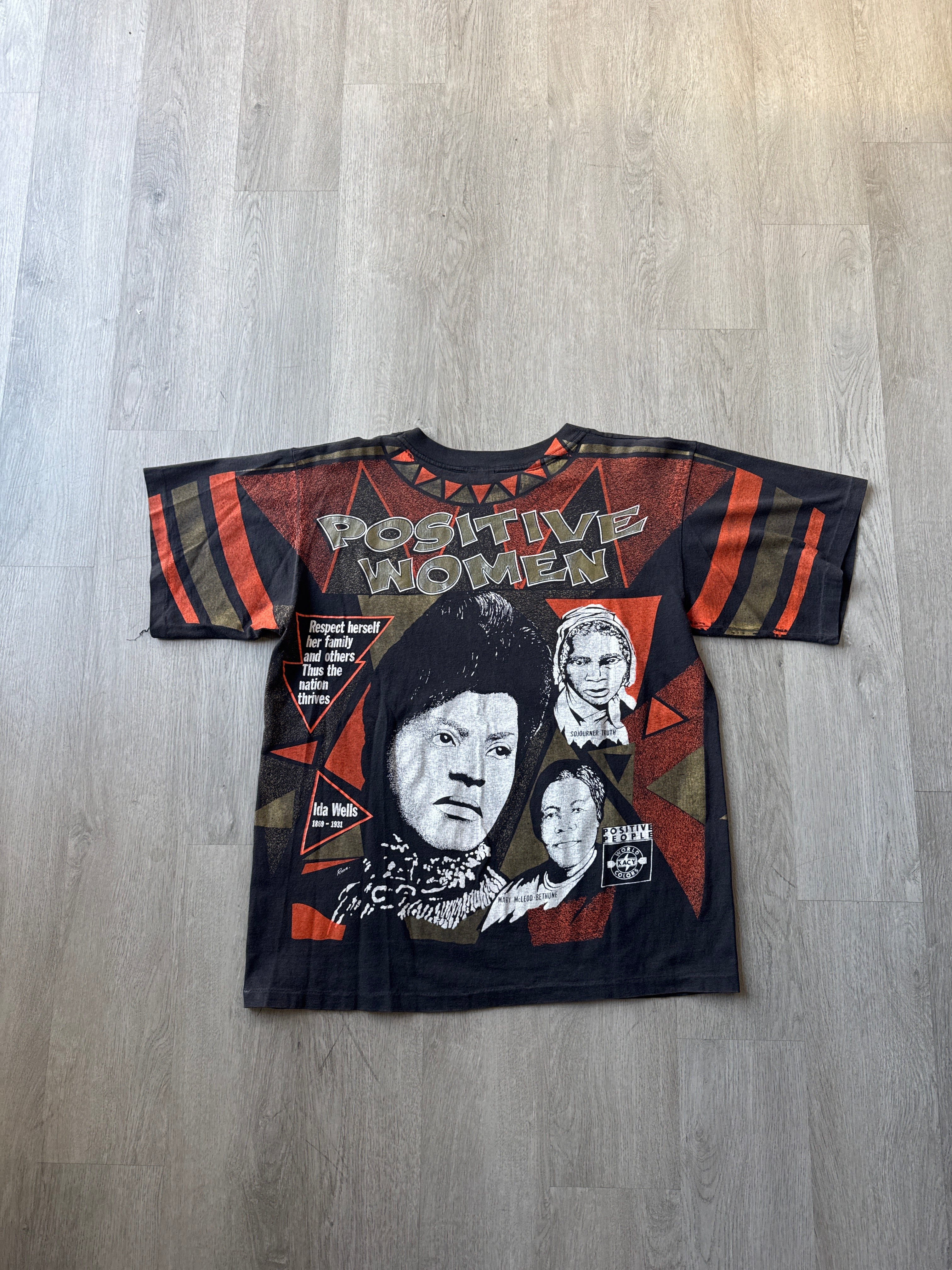 Vintage 90s World Kacy Colors Positive Women Black History All Over Print Tee