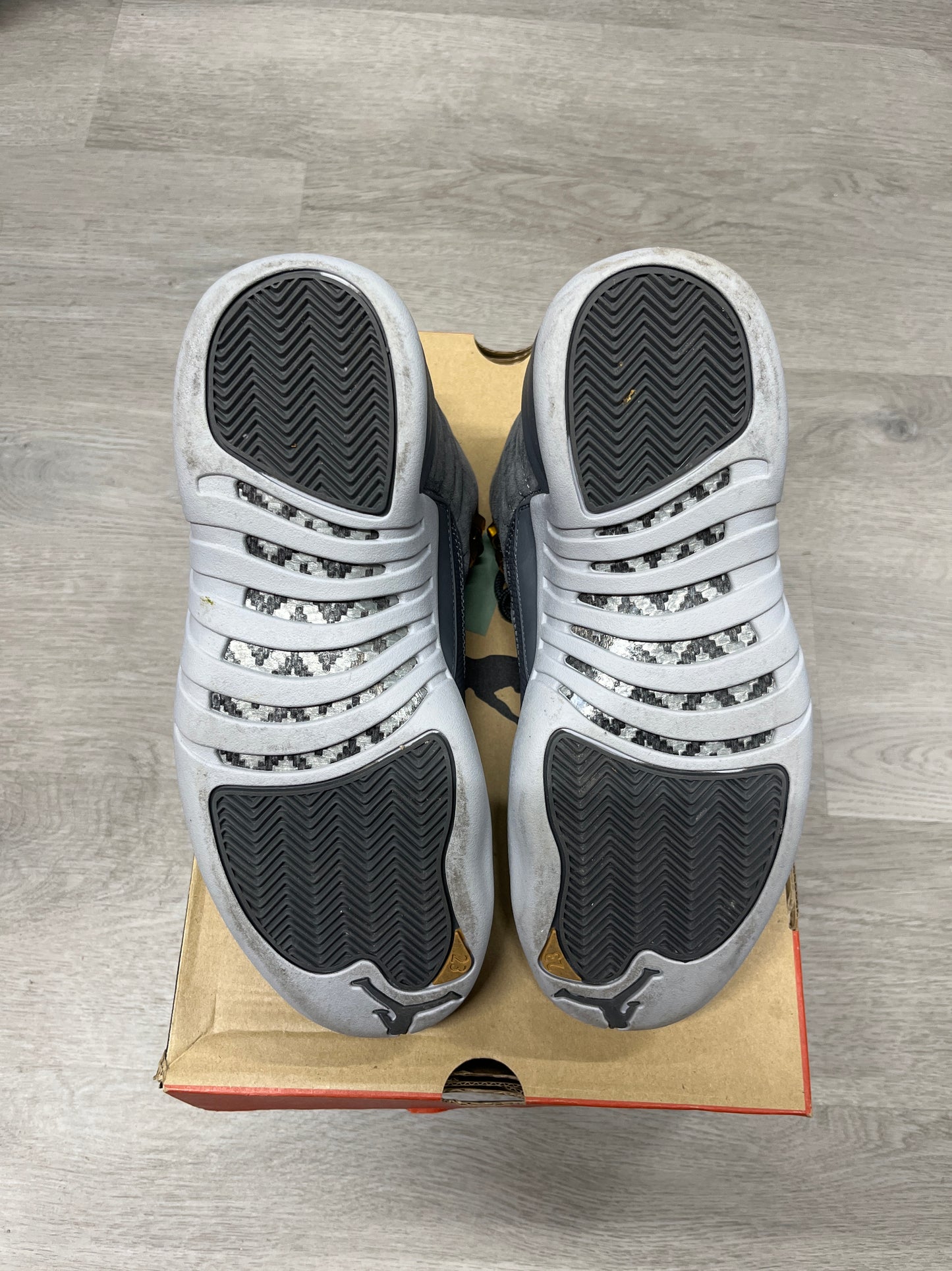 Pre-Owned Jordan 12 Retro
Dark Grey