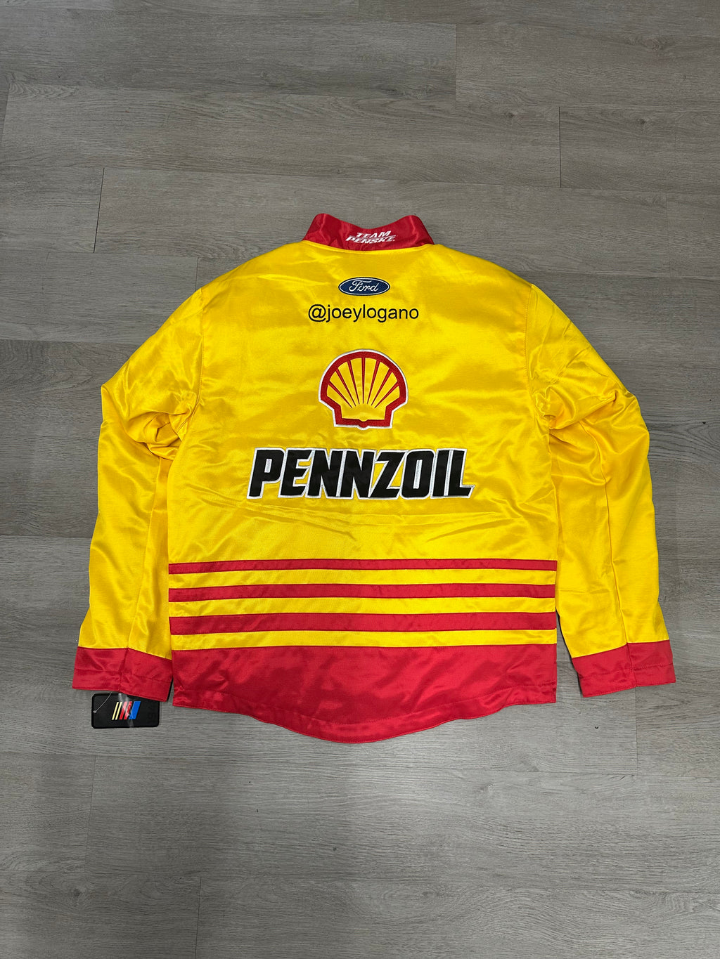 Team Penske Joey Logano Shell & Pennzoil Nascar Racing Jacket