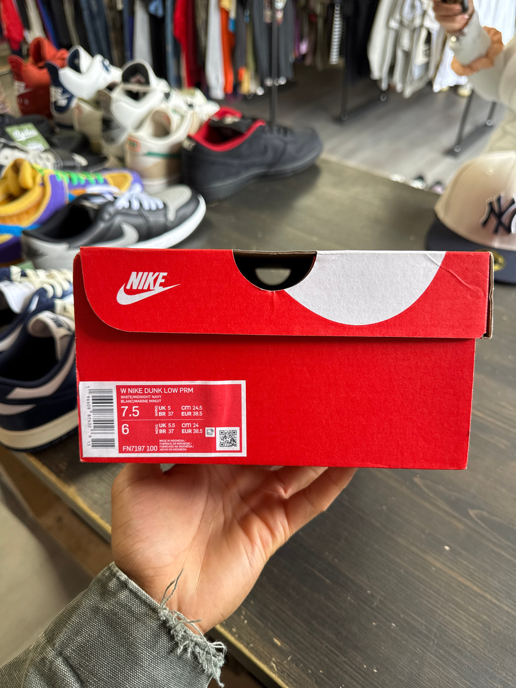 Pre-owned Women’s Nike Dunk Low PRM Vintage Navy
