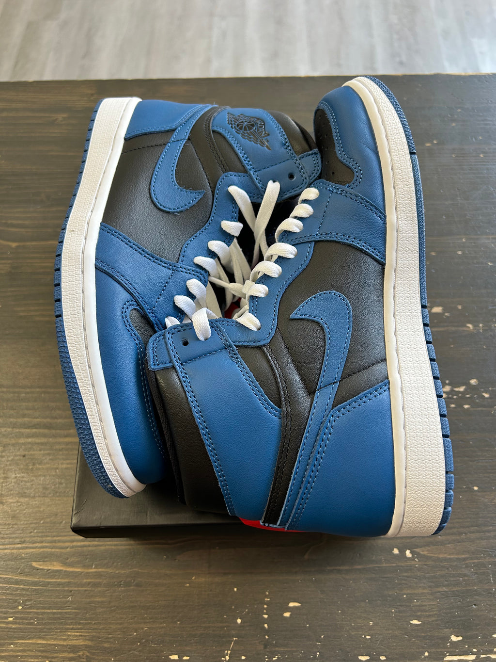 Pre-Owned Jordan 1 Retro High OG Dark Marina Blue