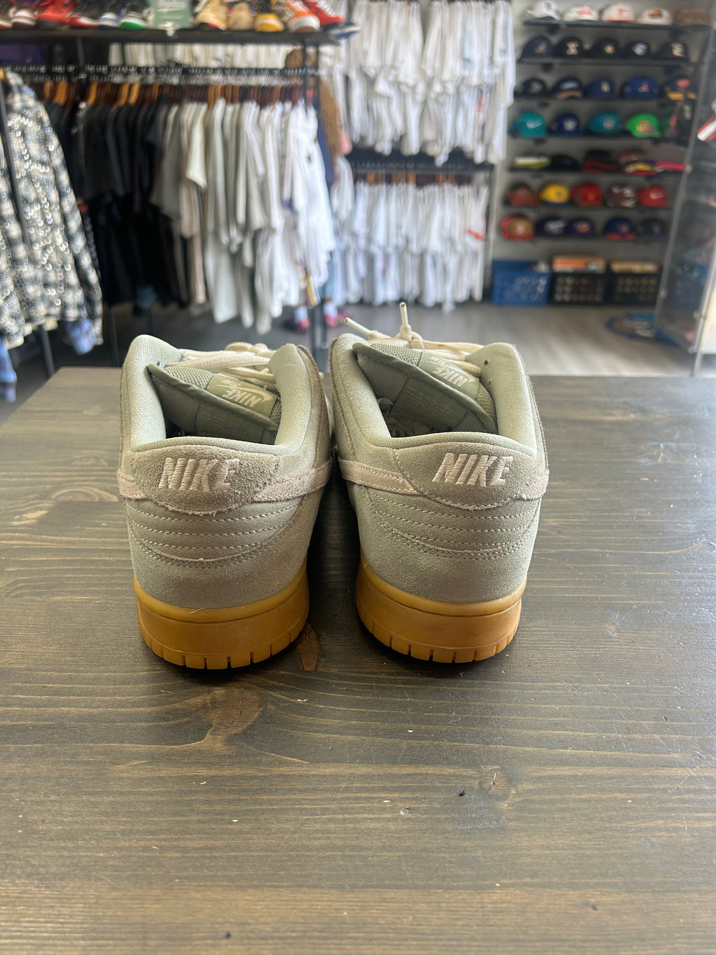 Pre-Owned Nike SB Dunk Low Island Green Gum