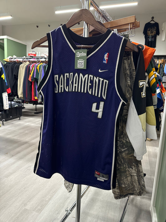 Youth Nike Sacramento Kings #4 Jersey