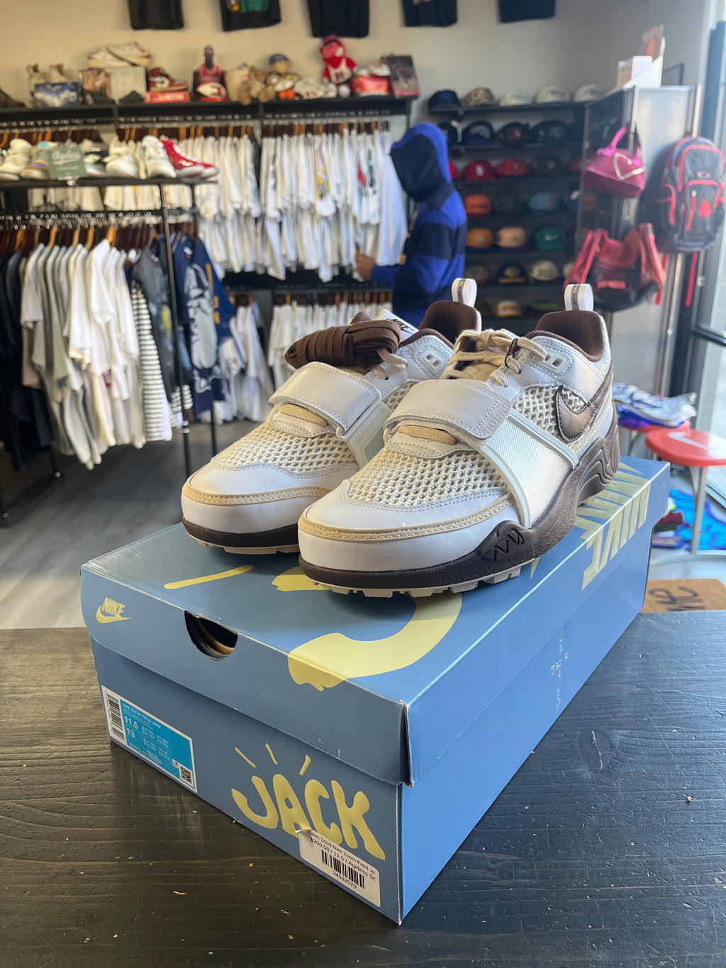 Travis Scott Nike Zoom Field Jaxx