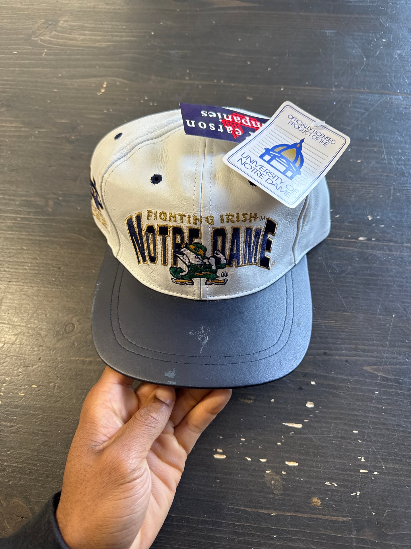 Vintage 90s Drew Pearson University Of Norte Dame Fighting Irish Leather Strap Back Hat