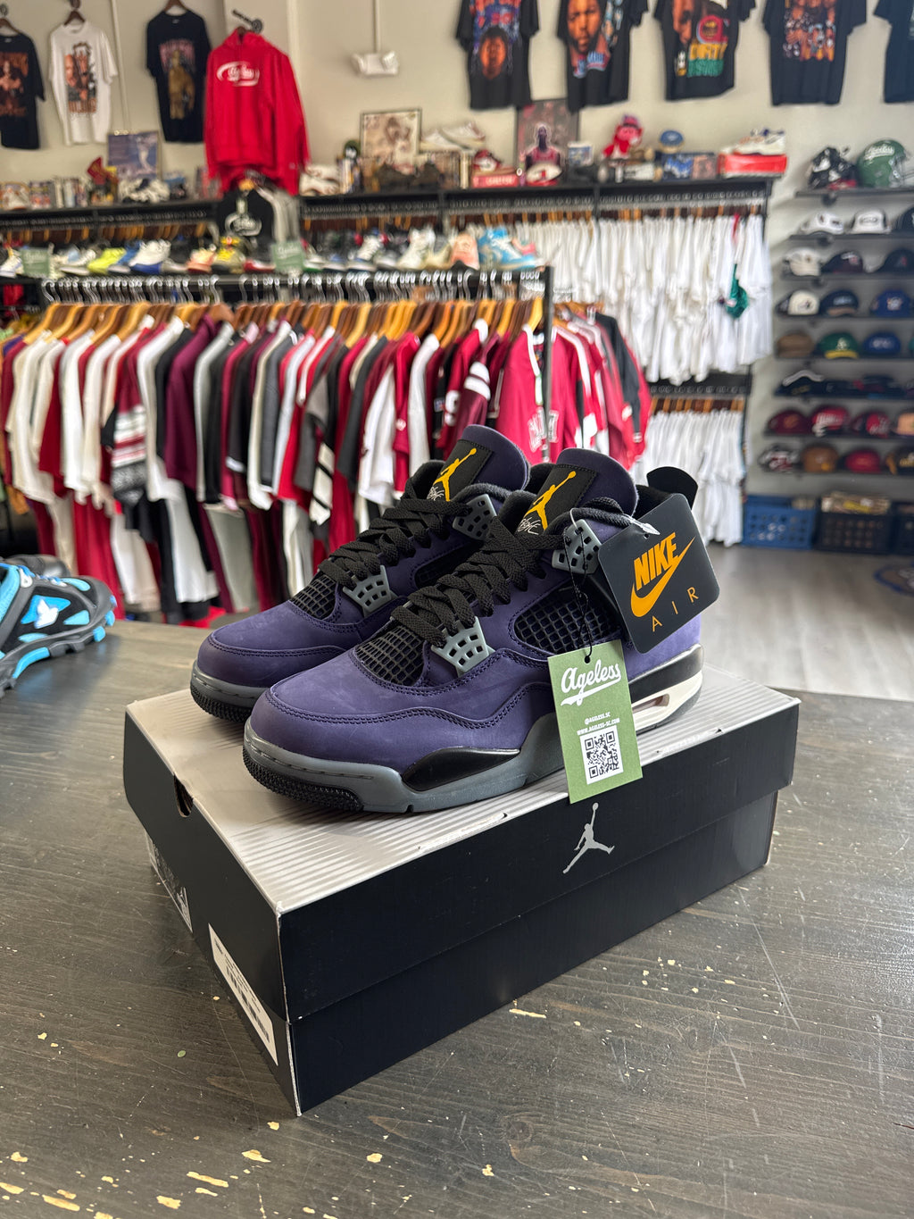 Jordan Retro 4 Lakers