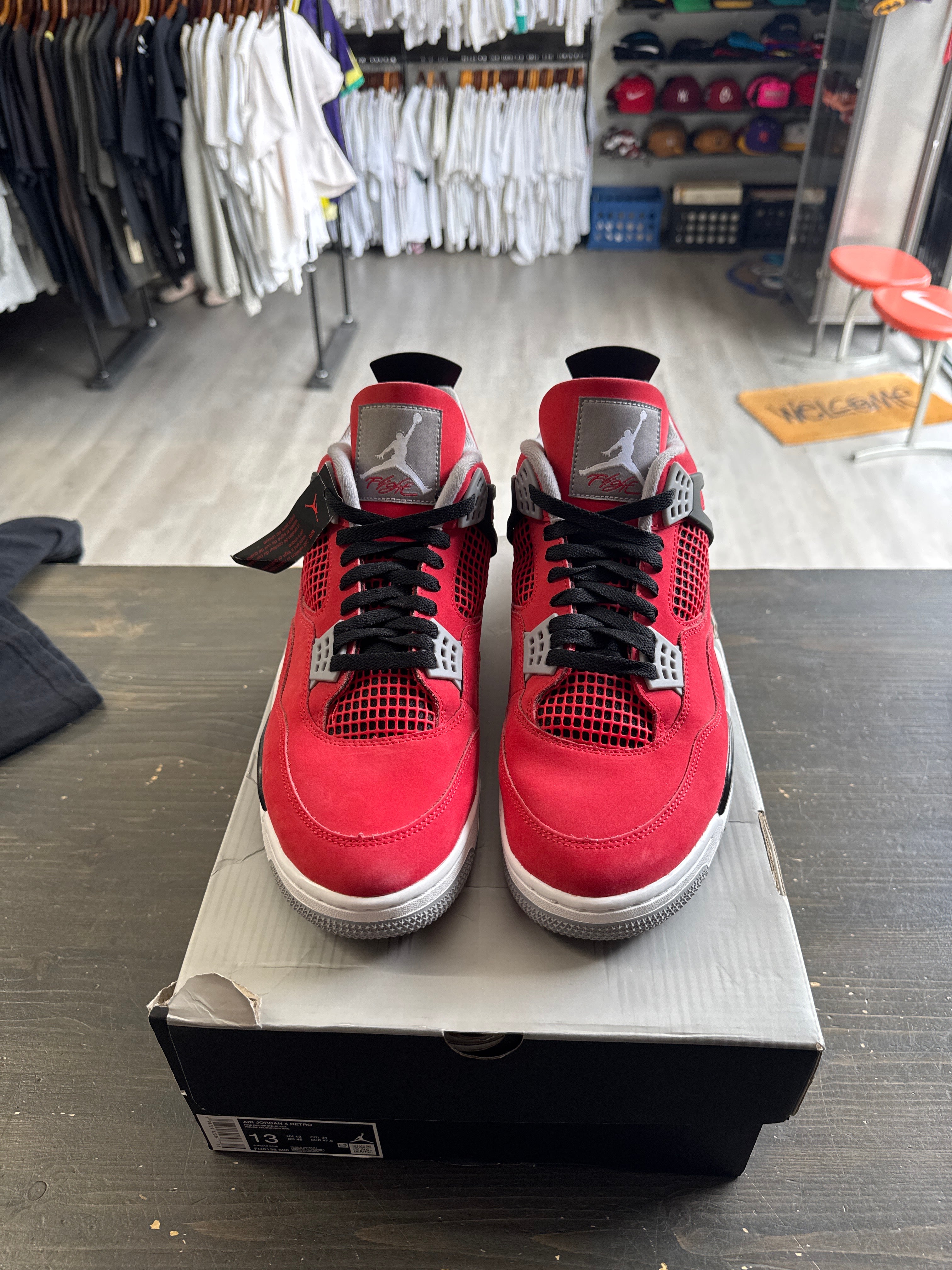 Pre-owned Jordan Retro 4 Toro Bravo 2026