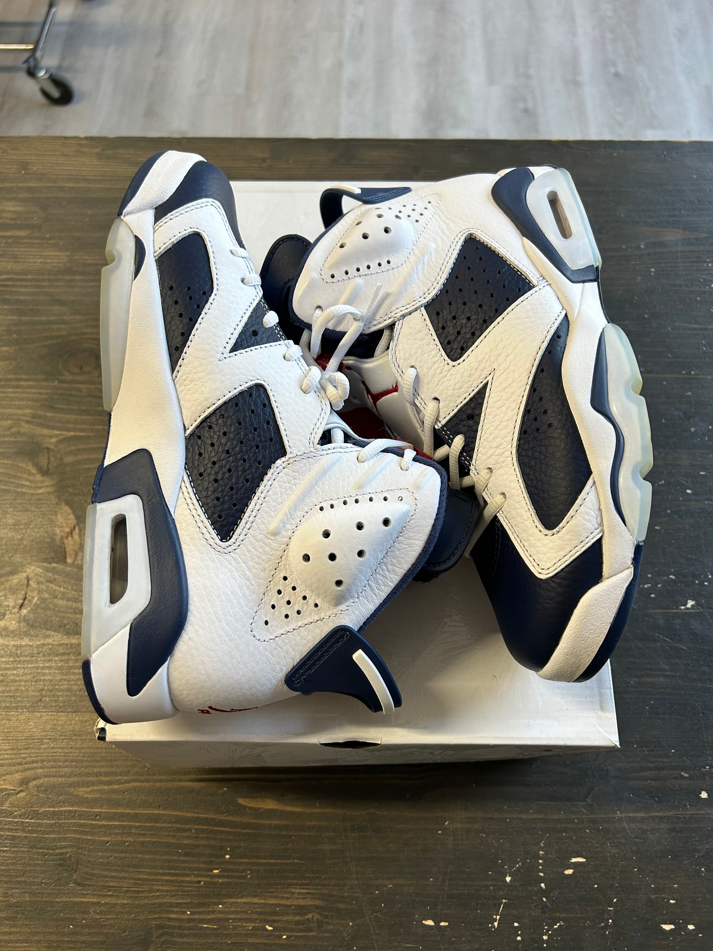 Pre-Owned Jordan 6 Retro Olympic (2024)