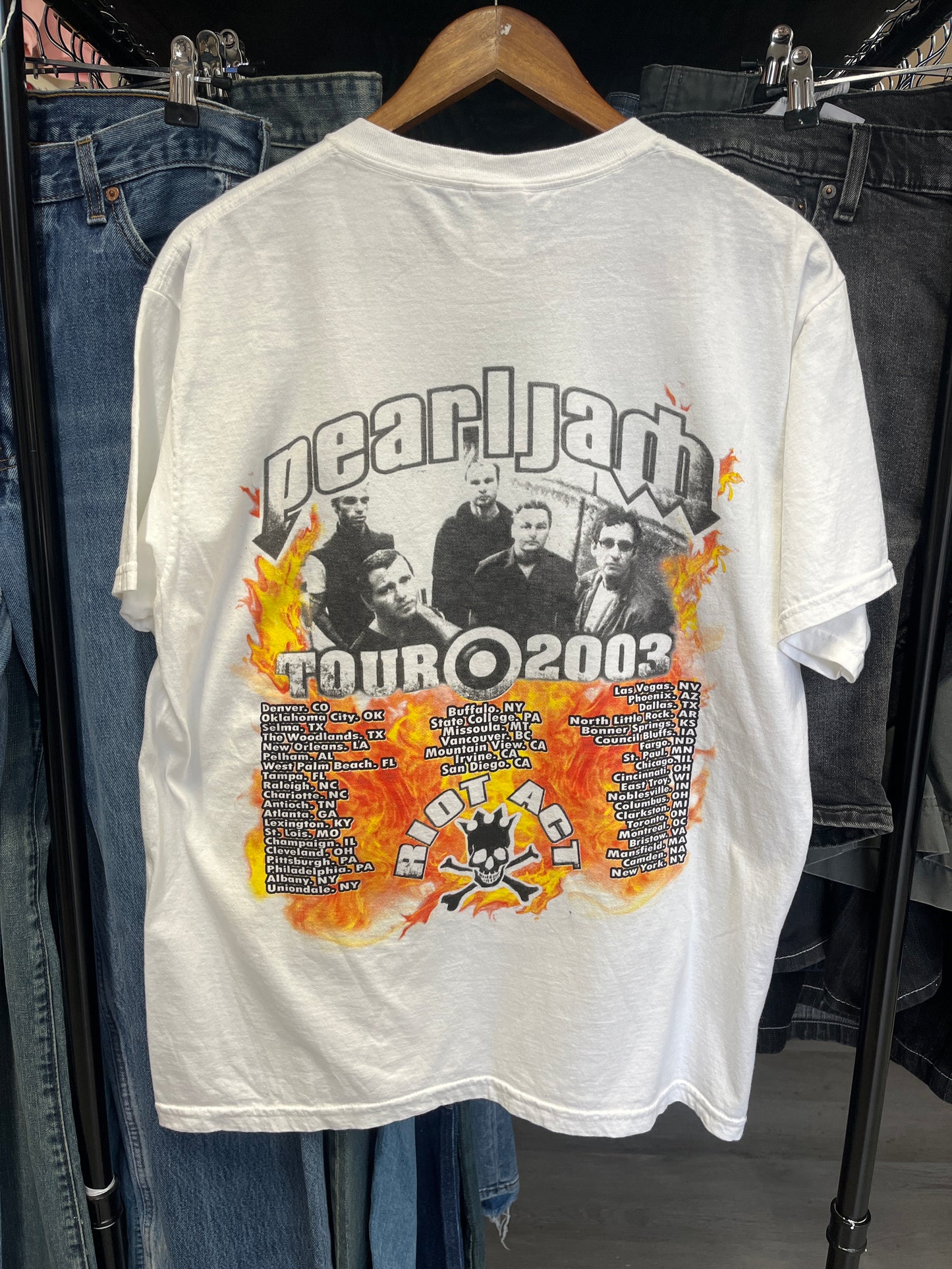 Pearl Jam Riot Act 2003 Tour Tee