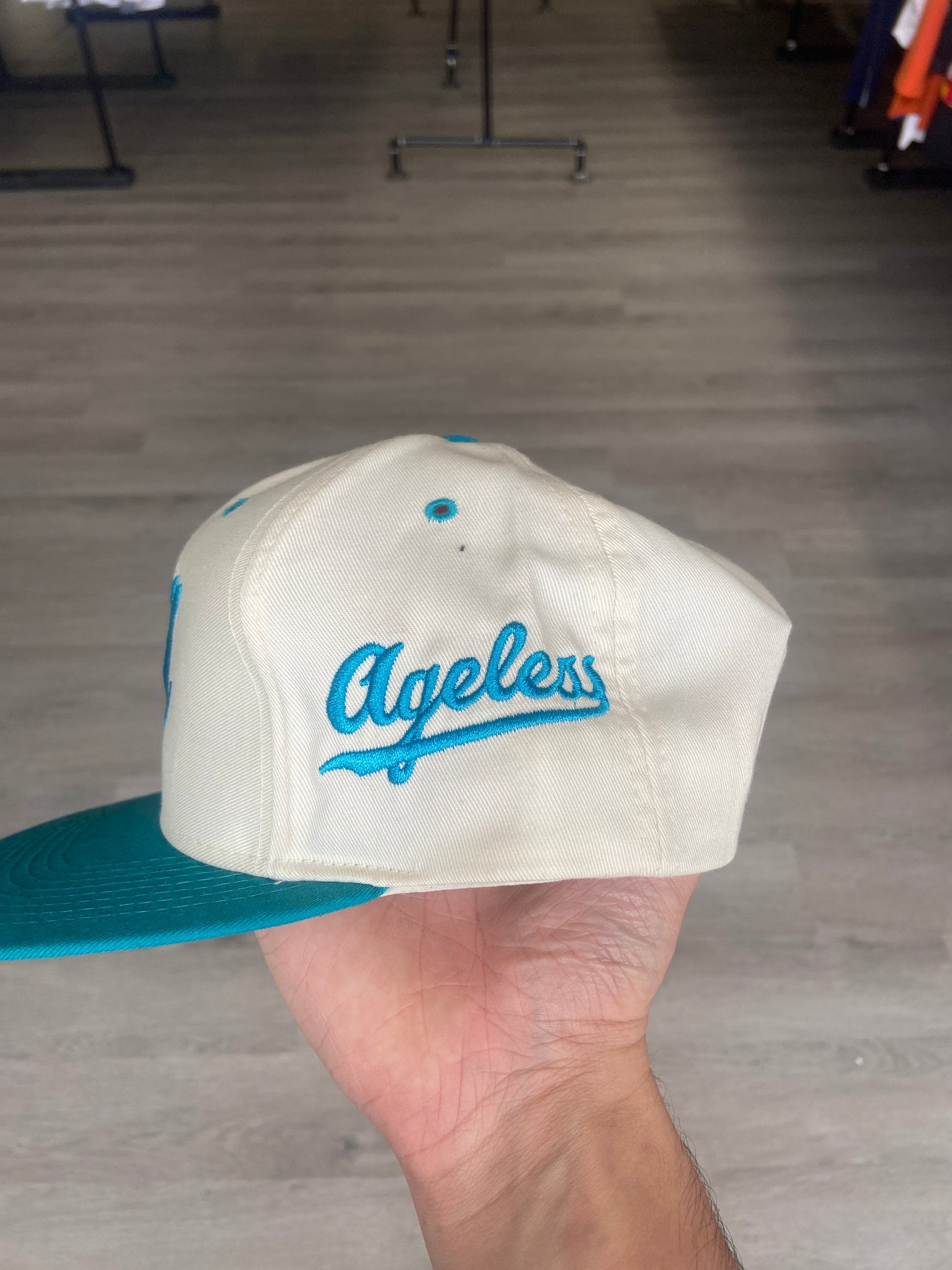 Natural/Teal Ageless Hat