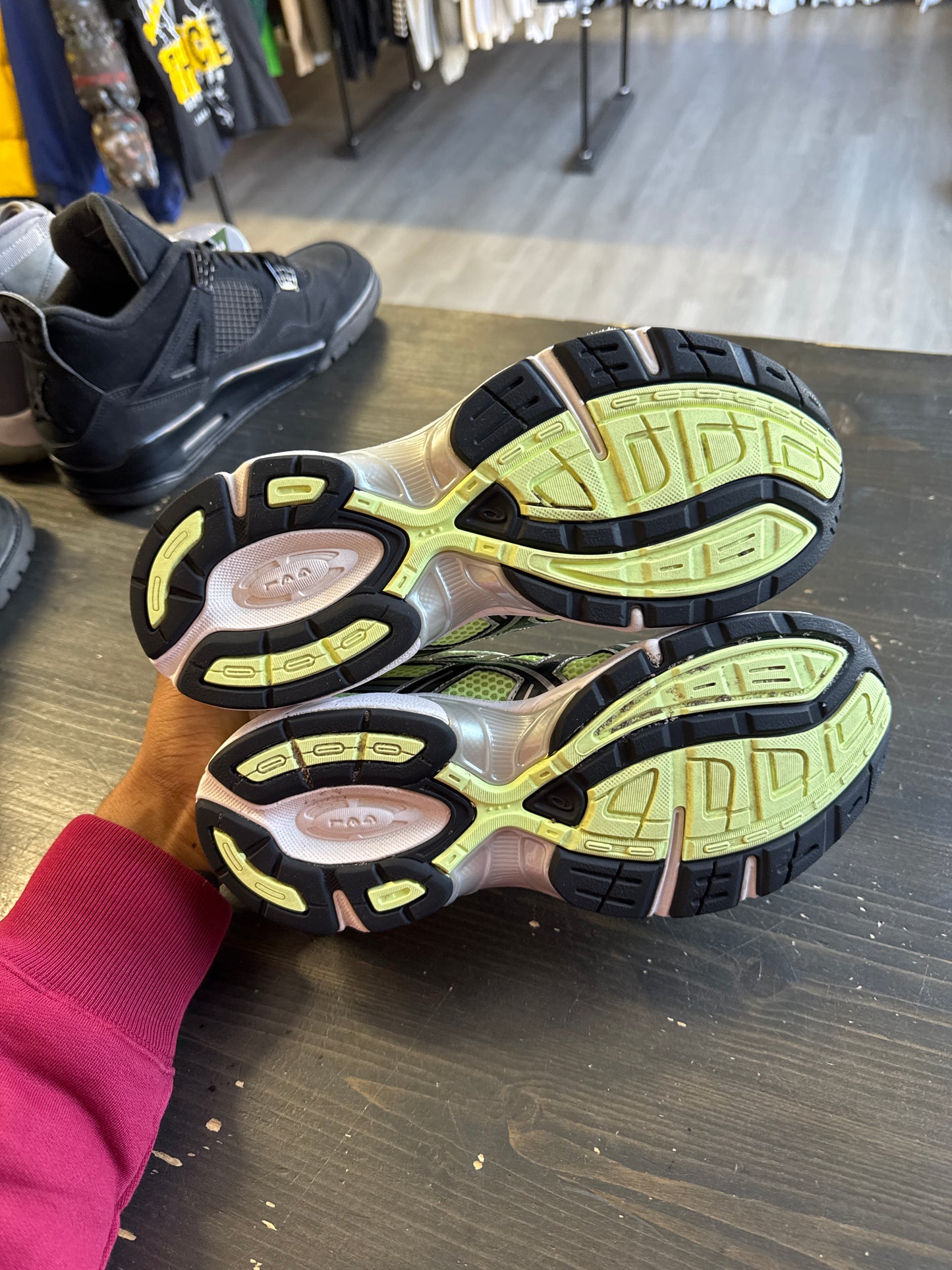 Pre-owned Asics Women’s Gel-1130 Neon Pack Green