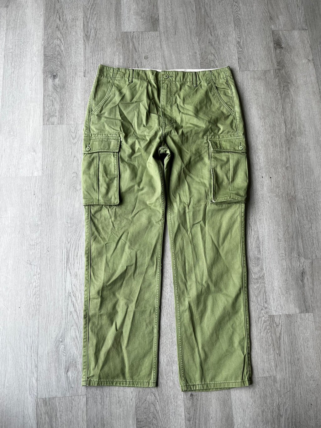 Vintage Levi’s Cargo