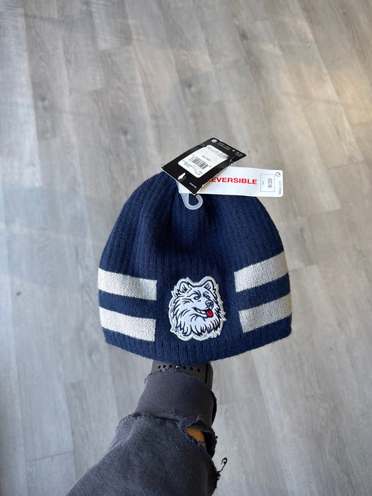 Vintage Youth Nike University Of Connecticut Huskies ￼￼