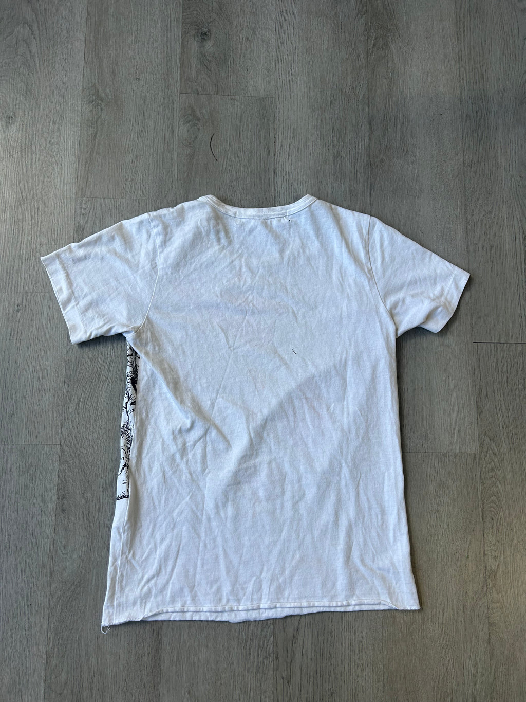 Play Comme des Garçons Alice in Wonderland Tee