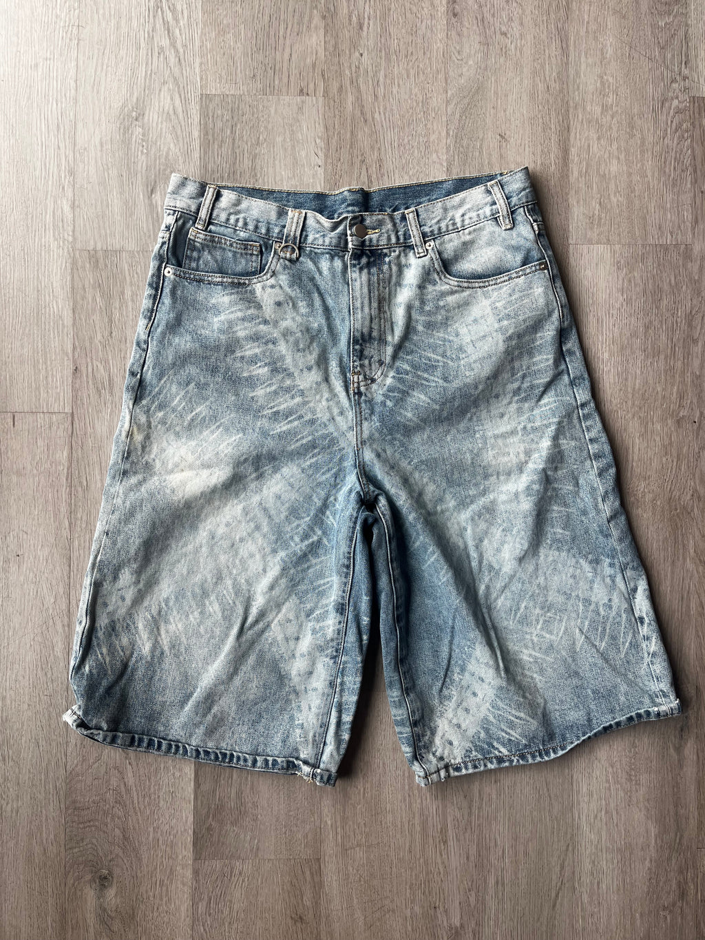 Baggy Skater Style Denim Shorts
