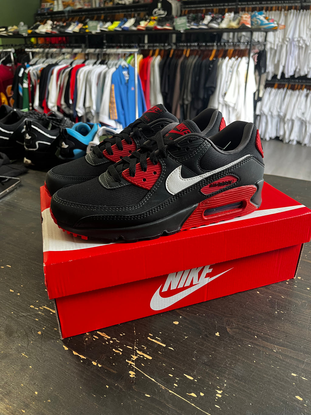 Pre-Owned Nike Air Max 90 Anthracite Mystic Red