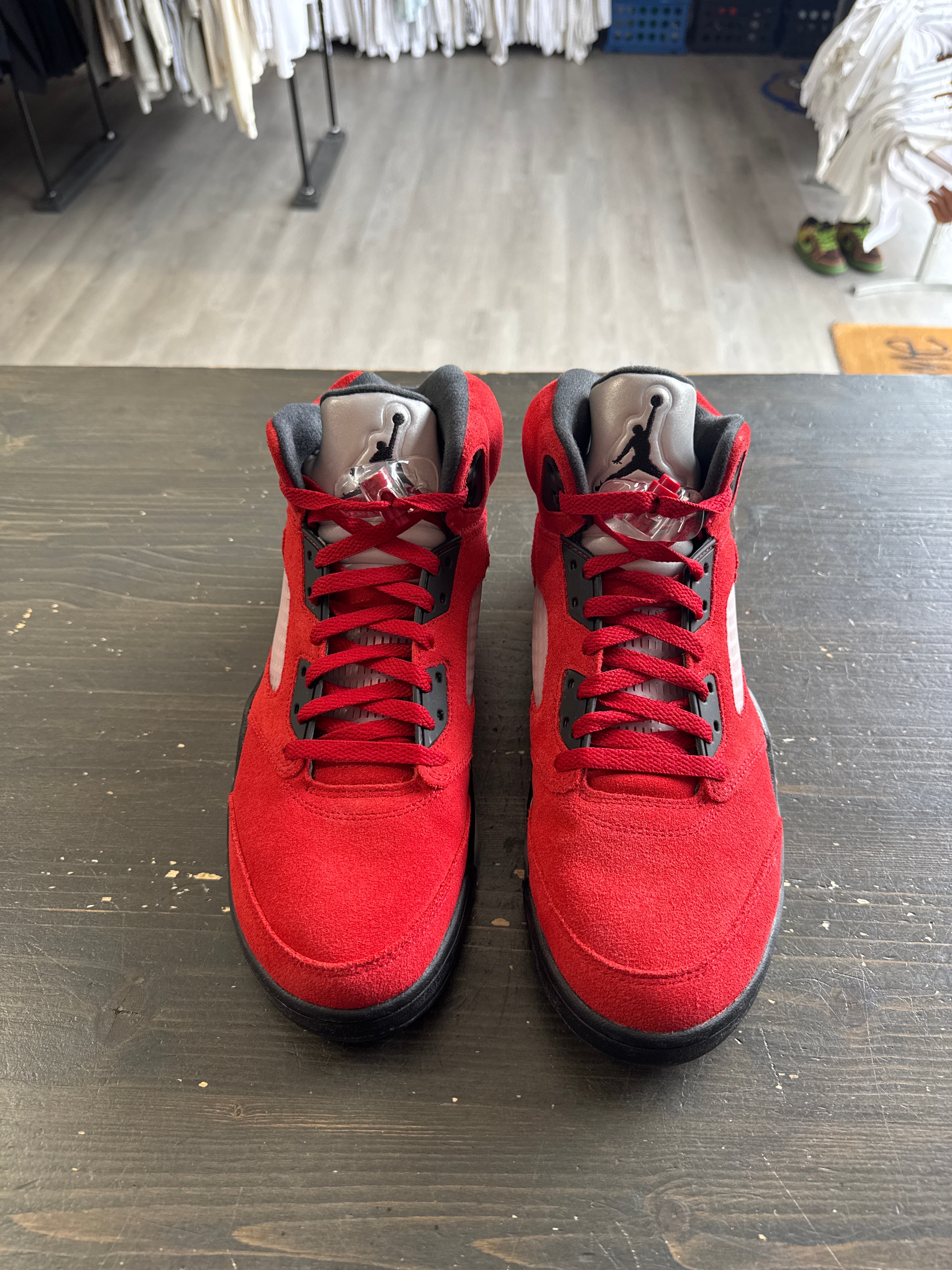 Pre-owned Jordan Retro 5 Raging Bull 2021