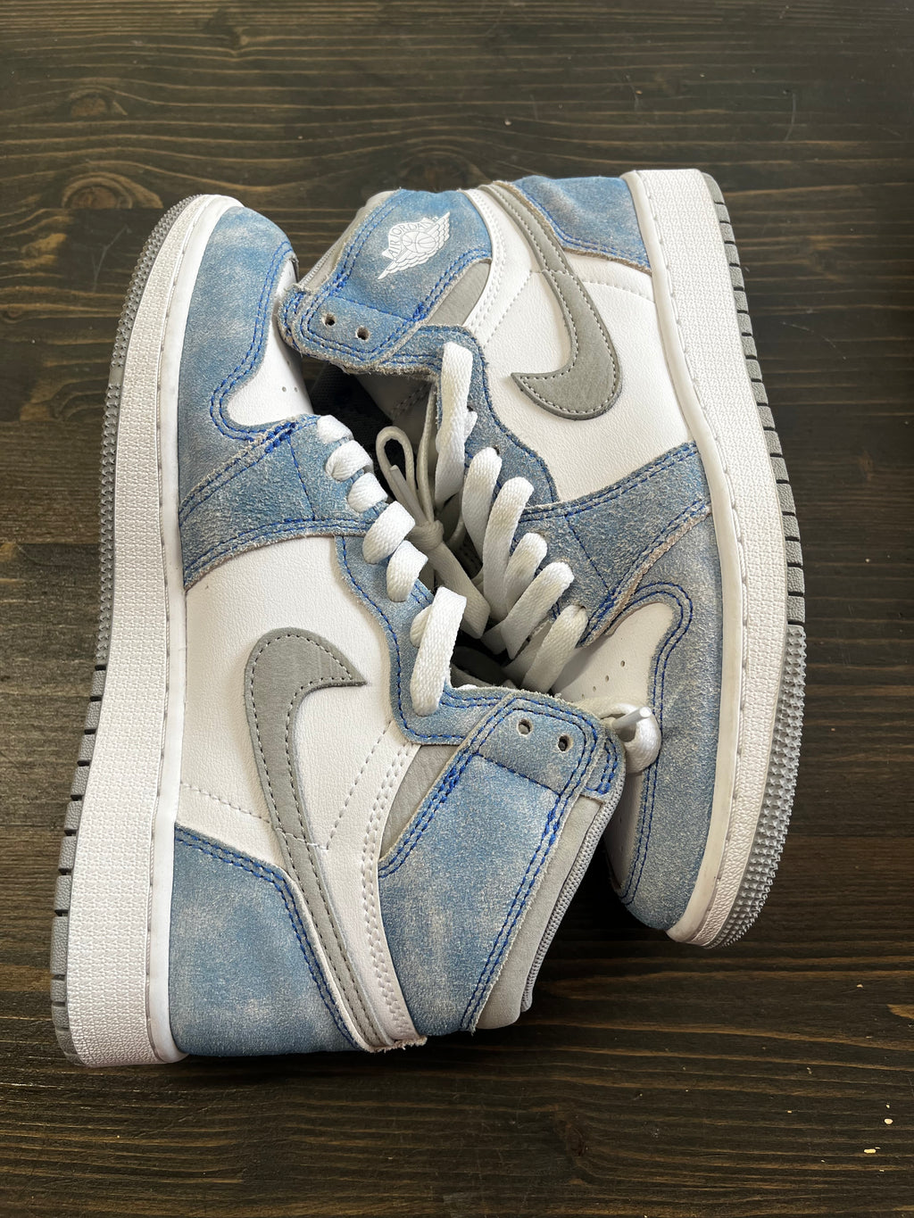 Pre Owned Nike Air Jordan 1 Retro High OG Hyper Royal (GS)