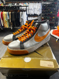 Pre-Owned Nike SB Blazer Medium Grey / Shock Orange